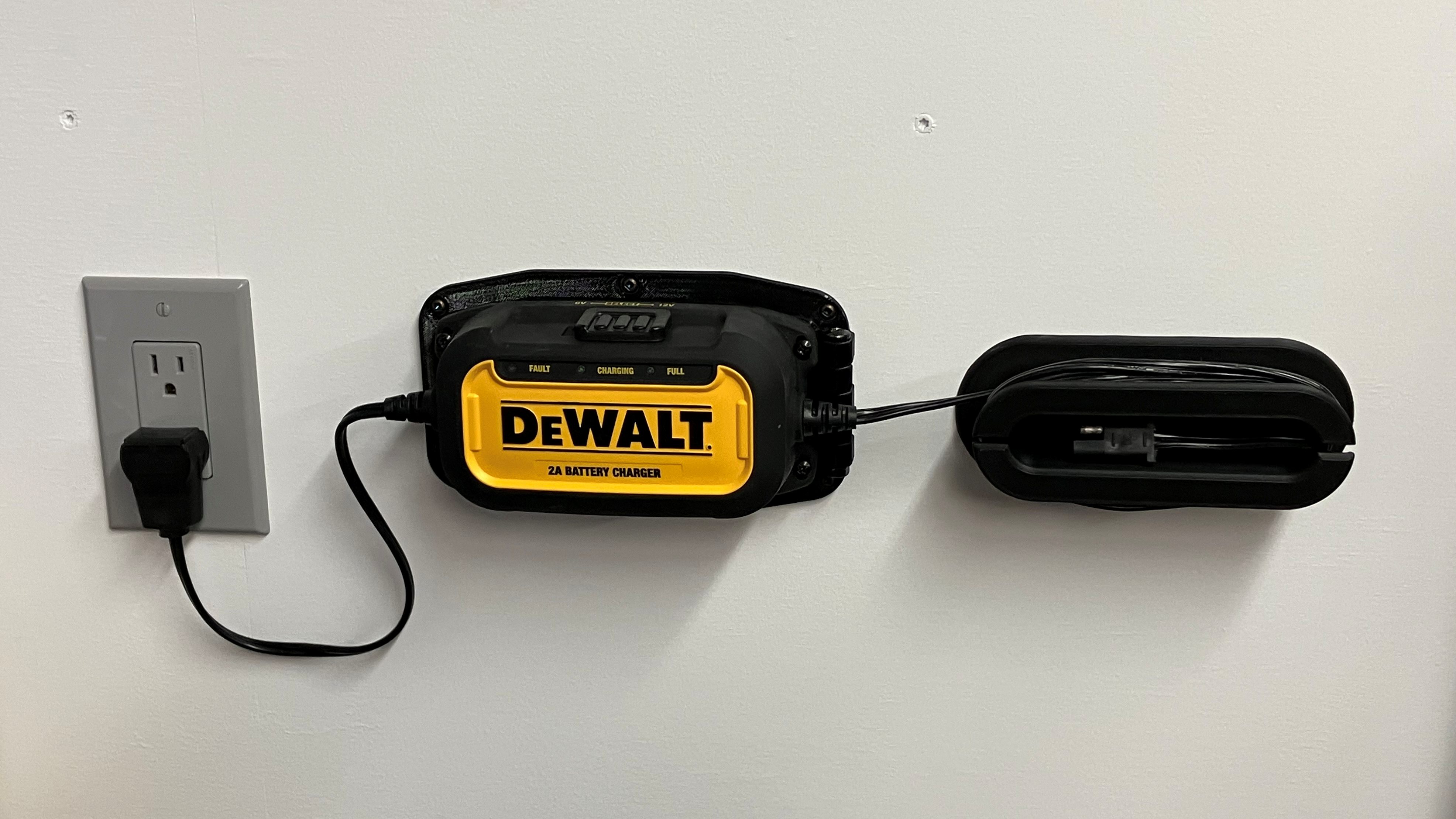 DeWalt DXAEC2 Battery Tender/Charger/Maintainer Wall Mount