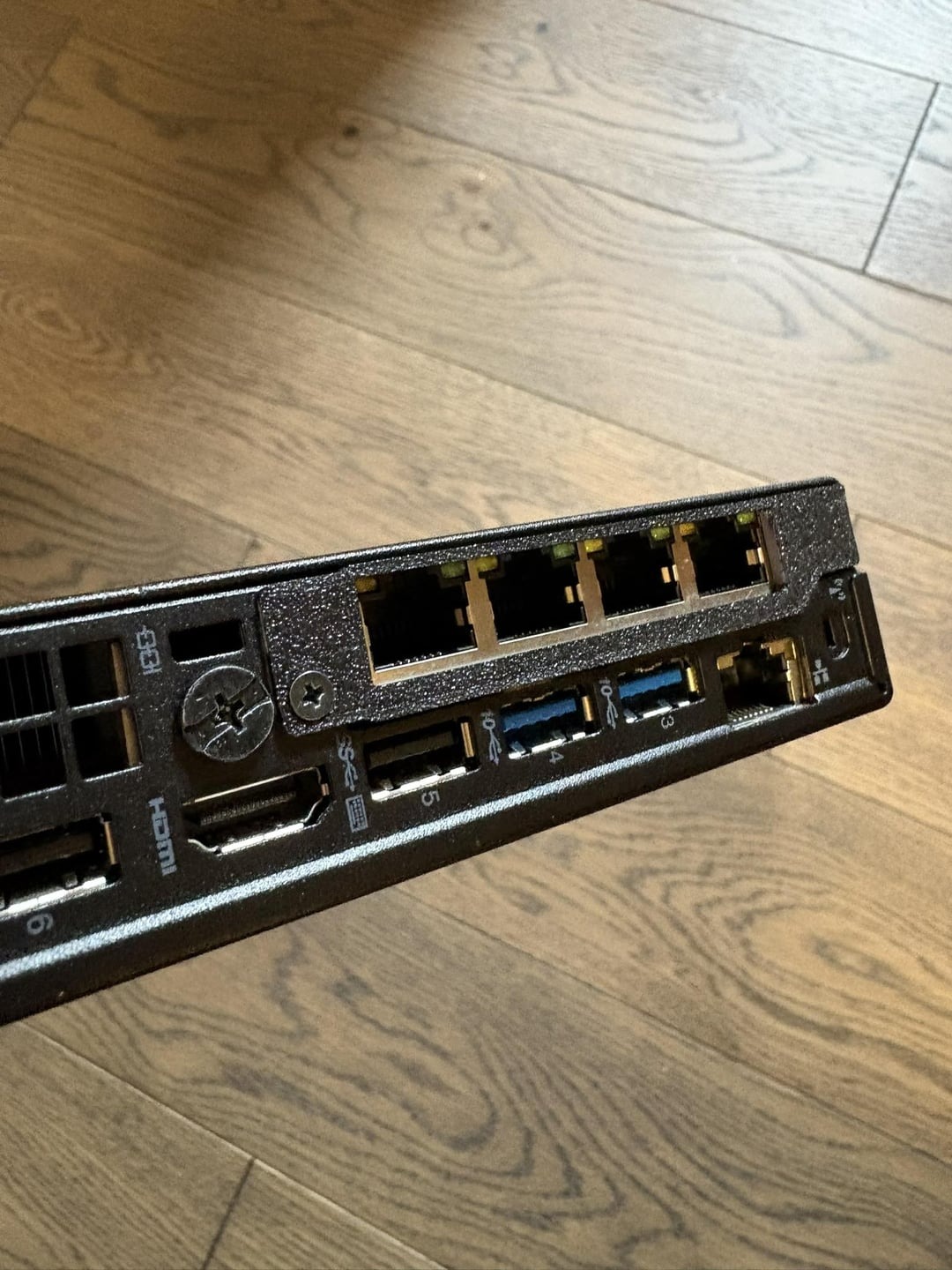 Lenovo Thinkcentre Tiny PCI-E Baffle for 4-port NIC