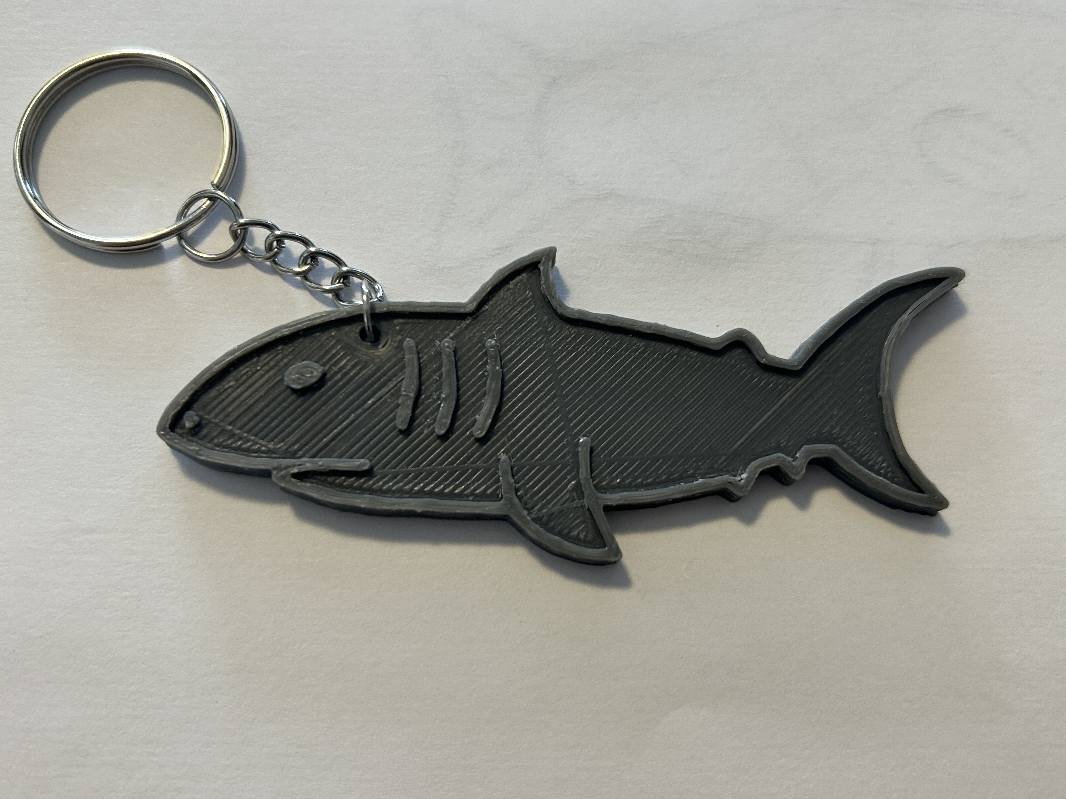 Minimalist Shark Keychain – Hand-Drawn Style