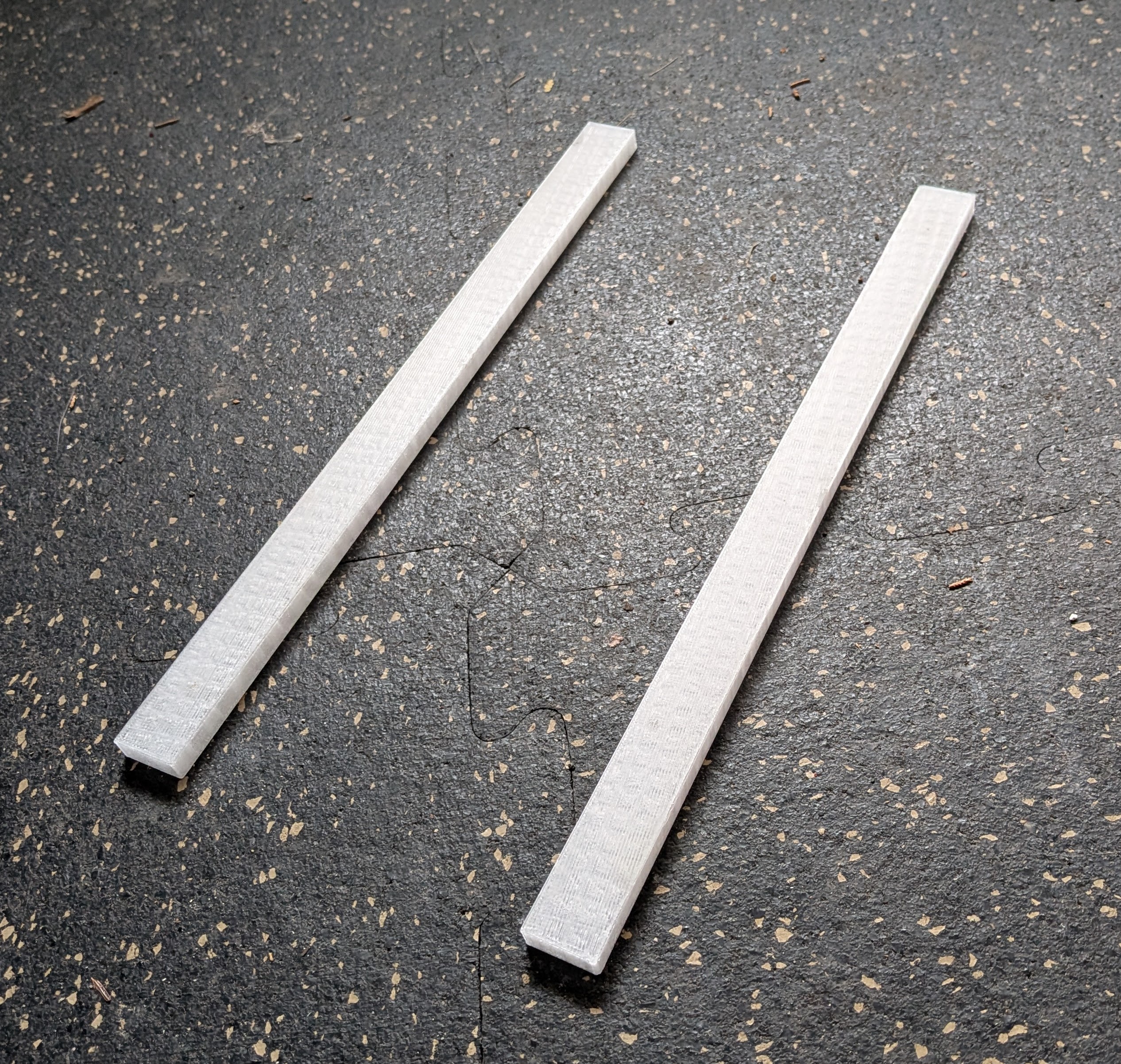 Slab Guide Bar 7mm height (print two)
