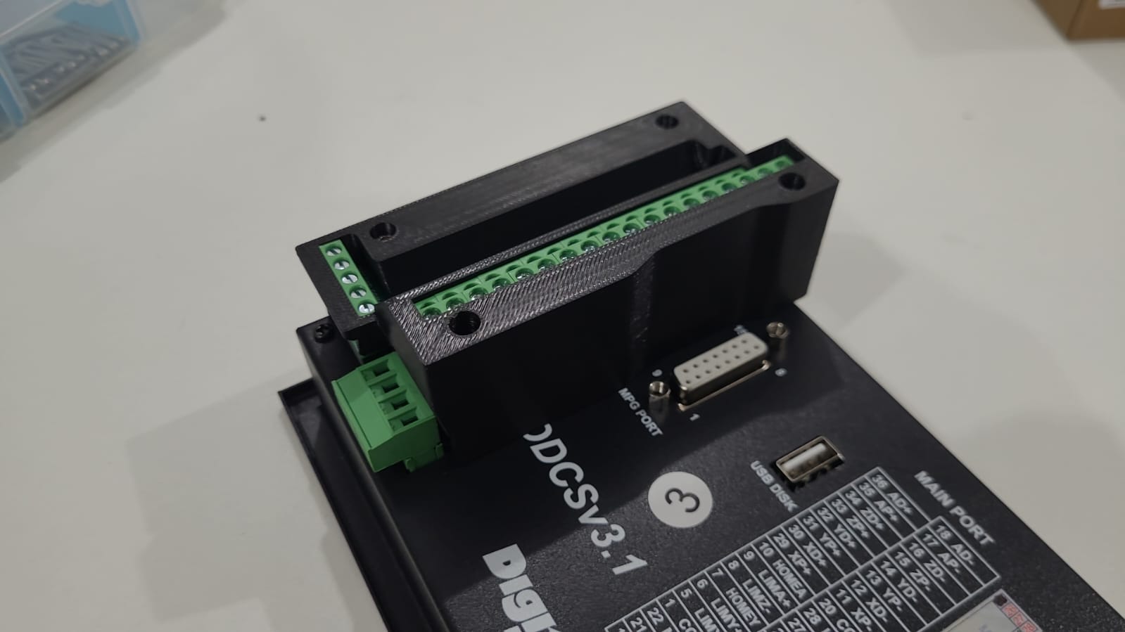 DDCSV3.1 DB25 Interface Board Case — miniatura 3