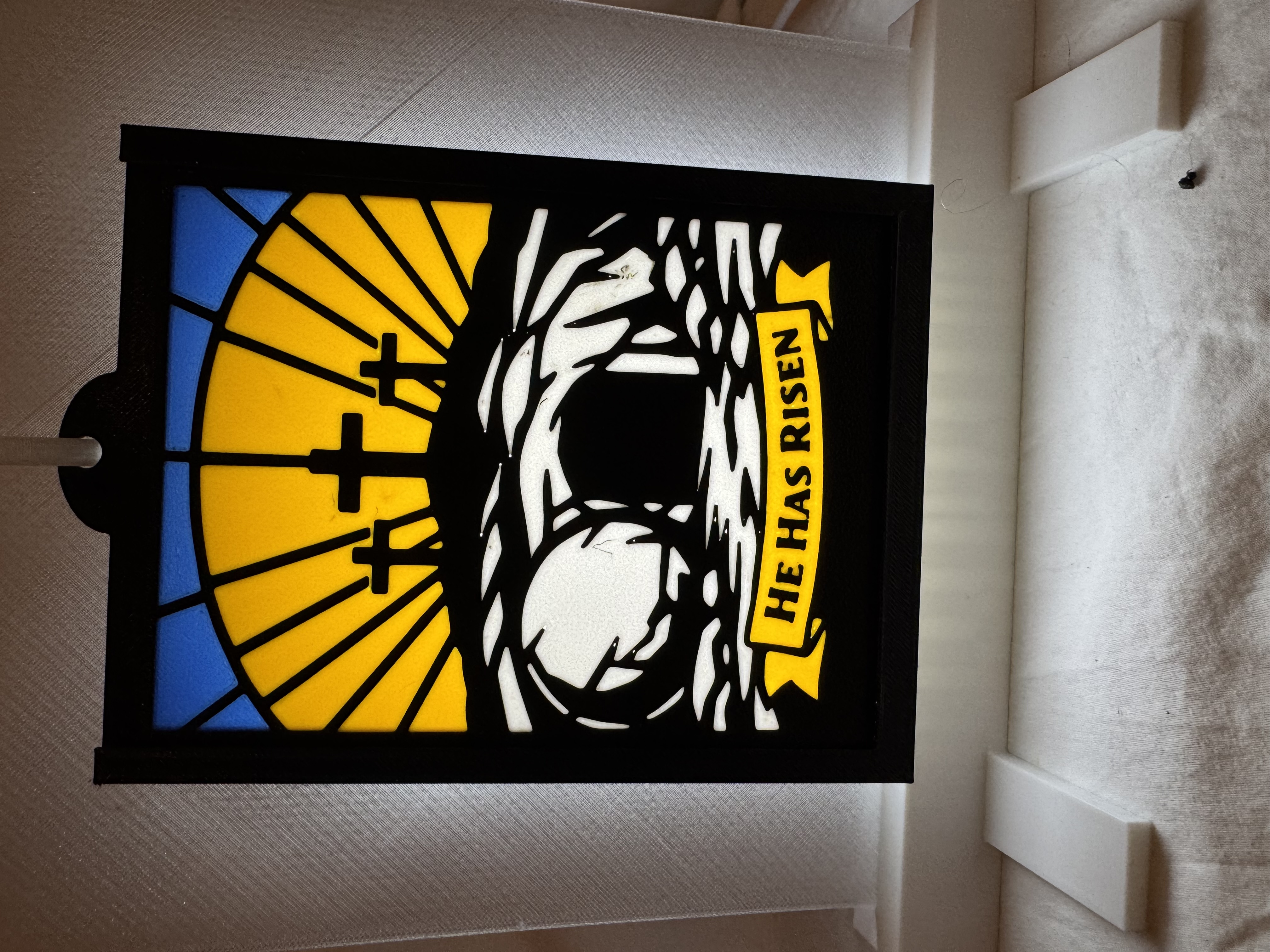 Miniatura 6 do modelo 3D Easter Stained Glass Light