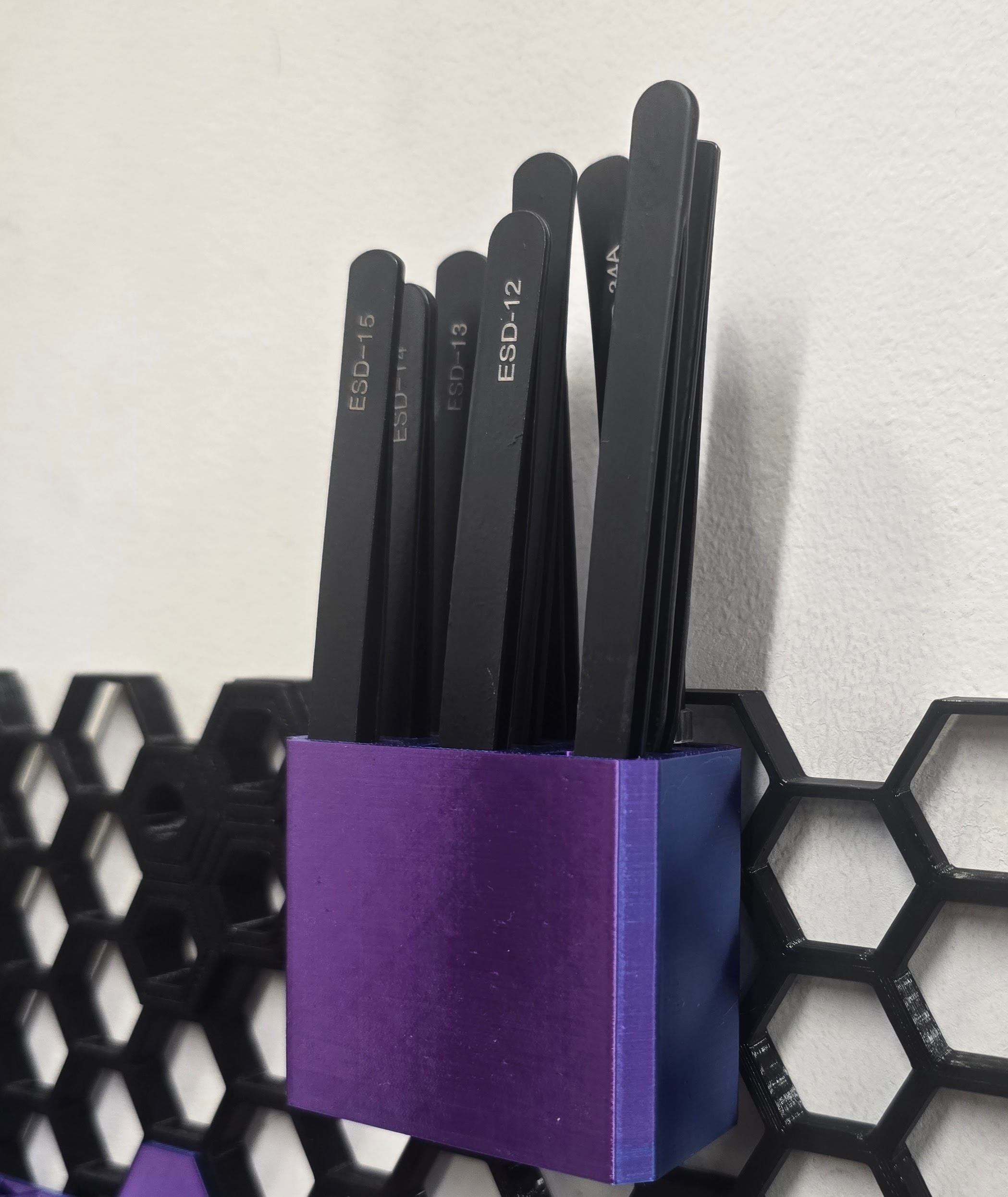HSW 9 tweezers holder All-In-One 3D model thumbnail