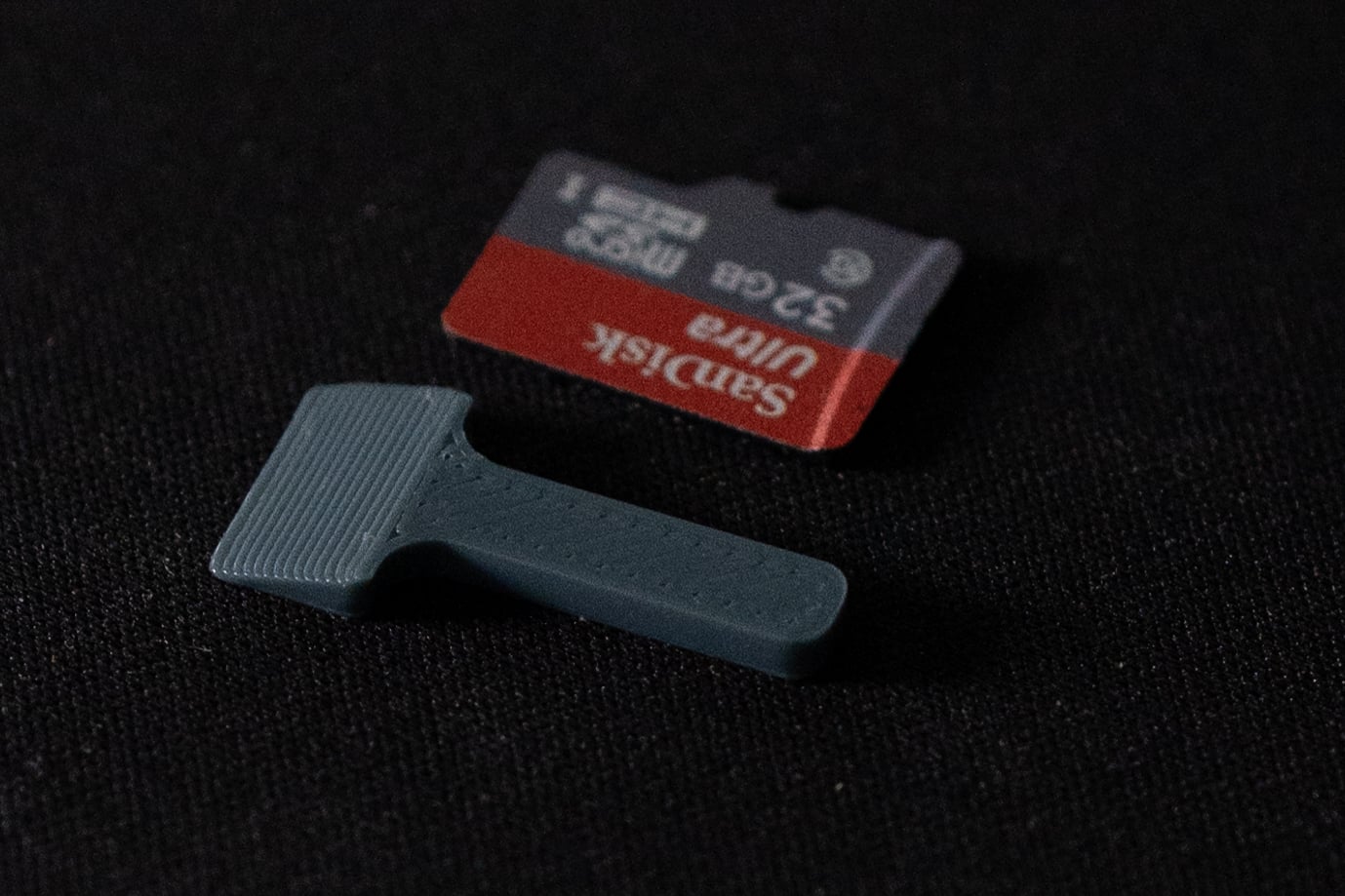Miniatura 2 do modelo 3D Tiny Scraper / Scoop for herbs