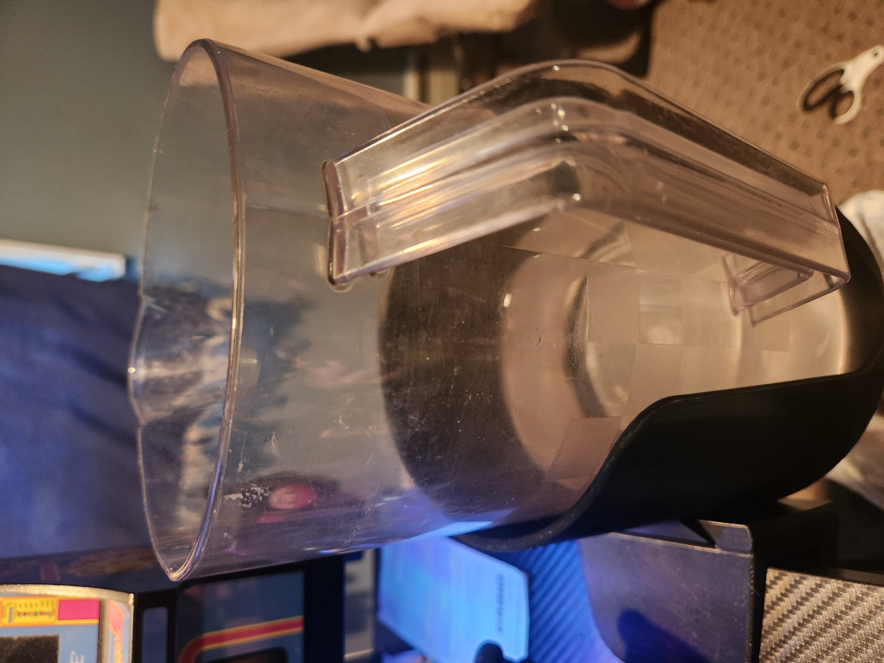 Pitcher holder for Desk clamp
