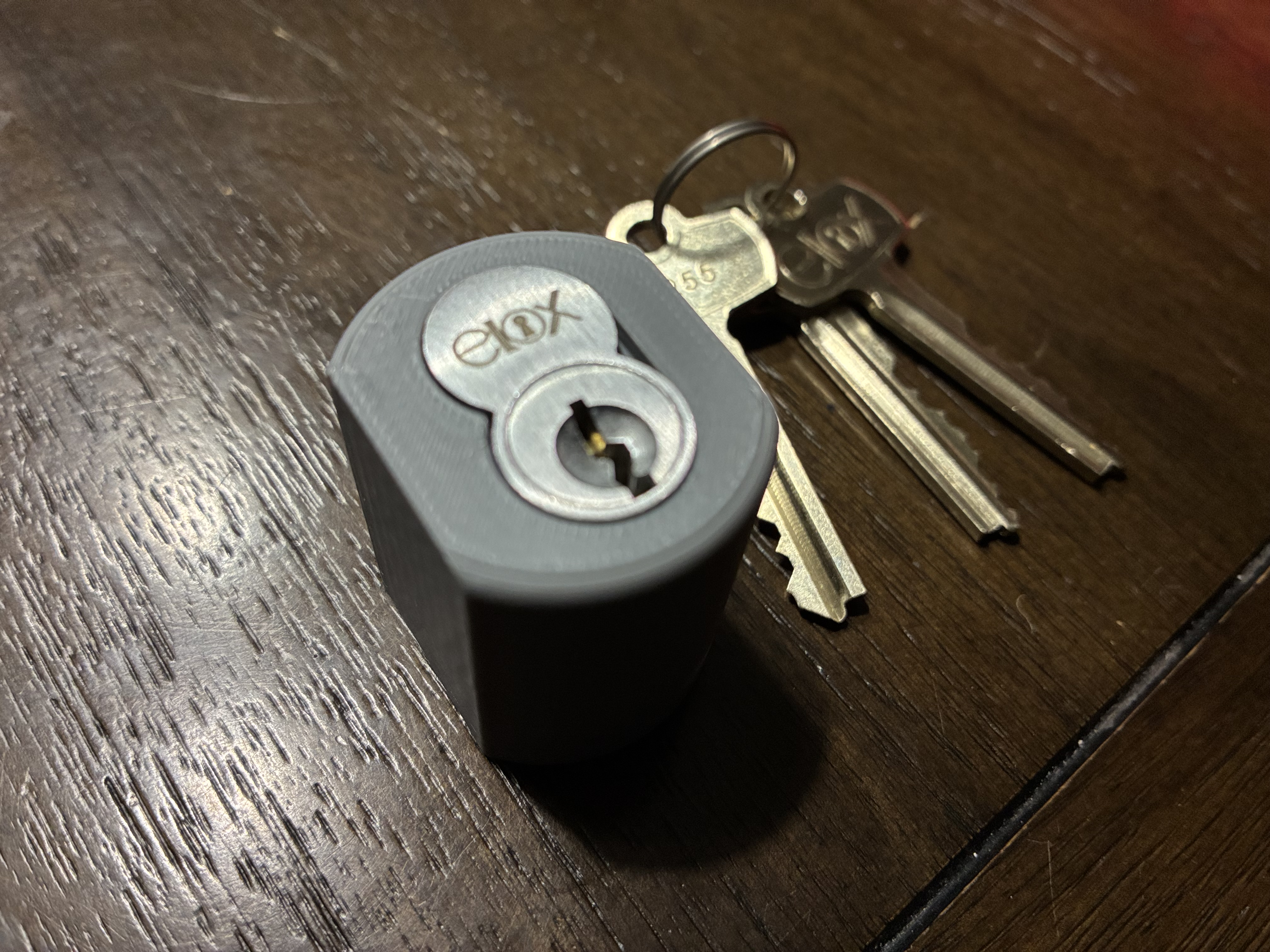 Simple SFIC Housing for Locksport