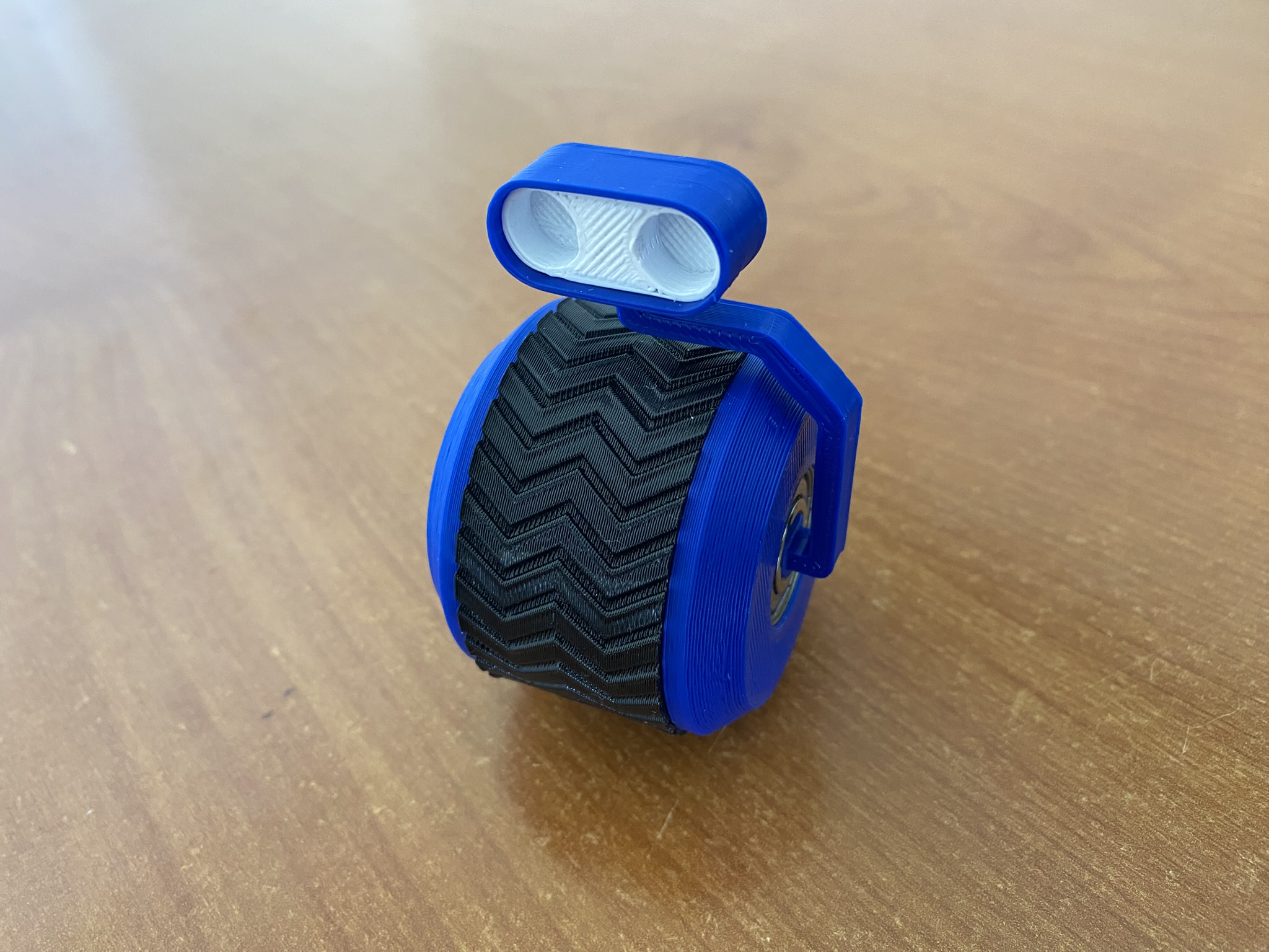 Self-Balancing Rolling Robot with bearings and counterweight