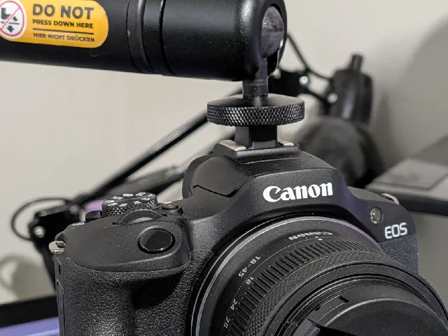 1/4x20 to hot shoe adapter