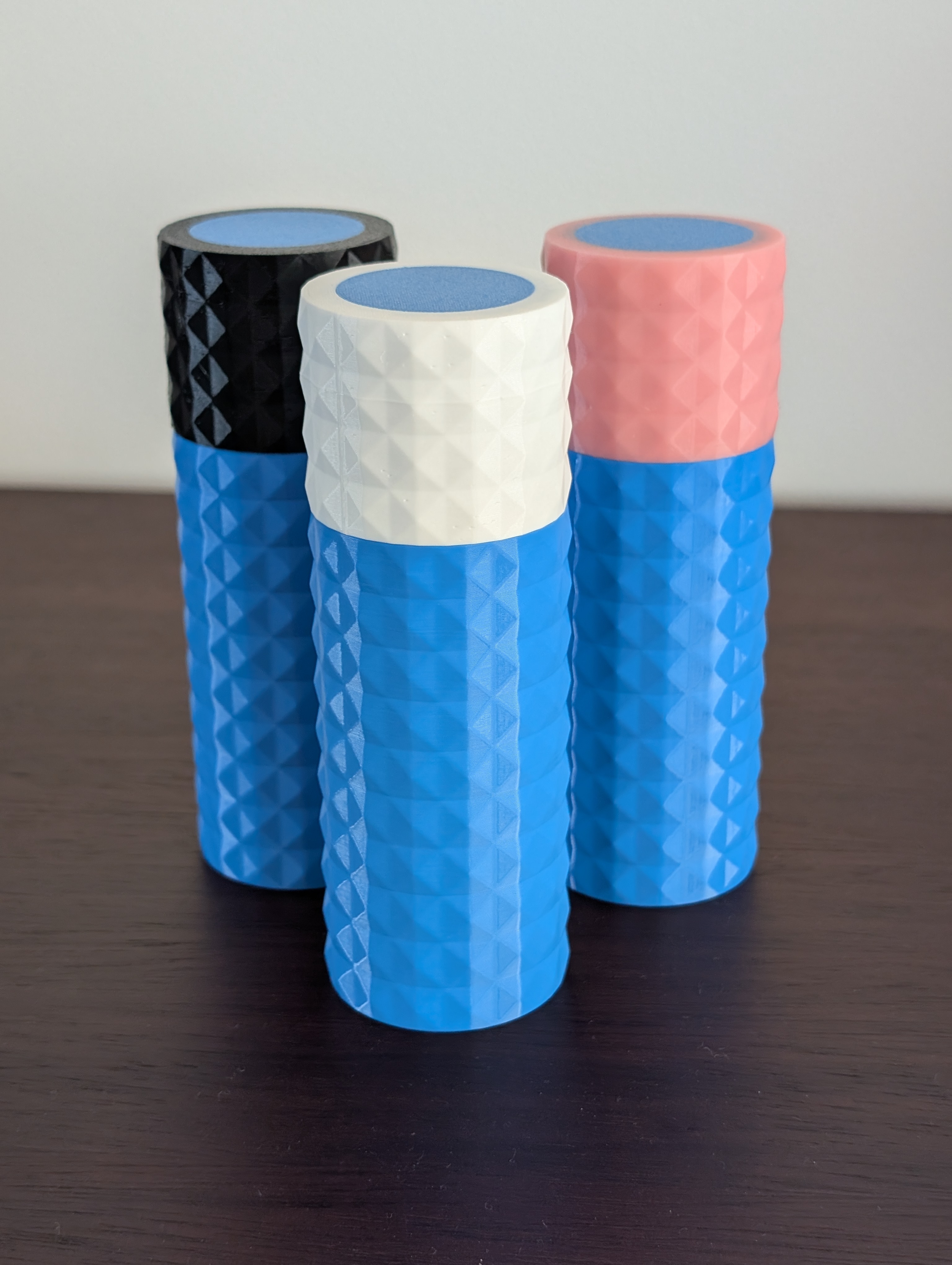 Salt and pepper grinders with TPU knobs — miniatura 2