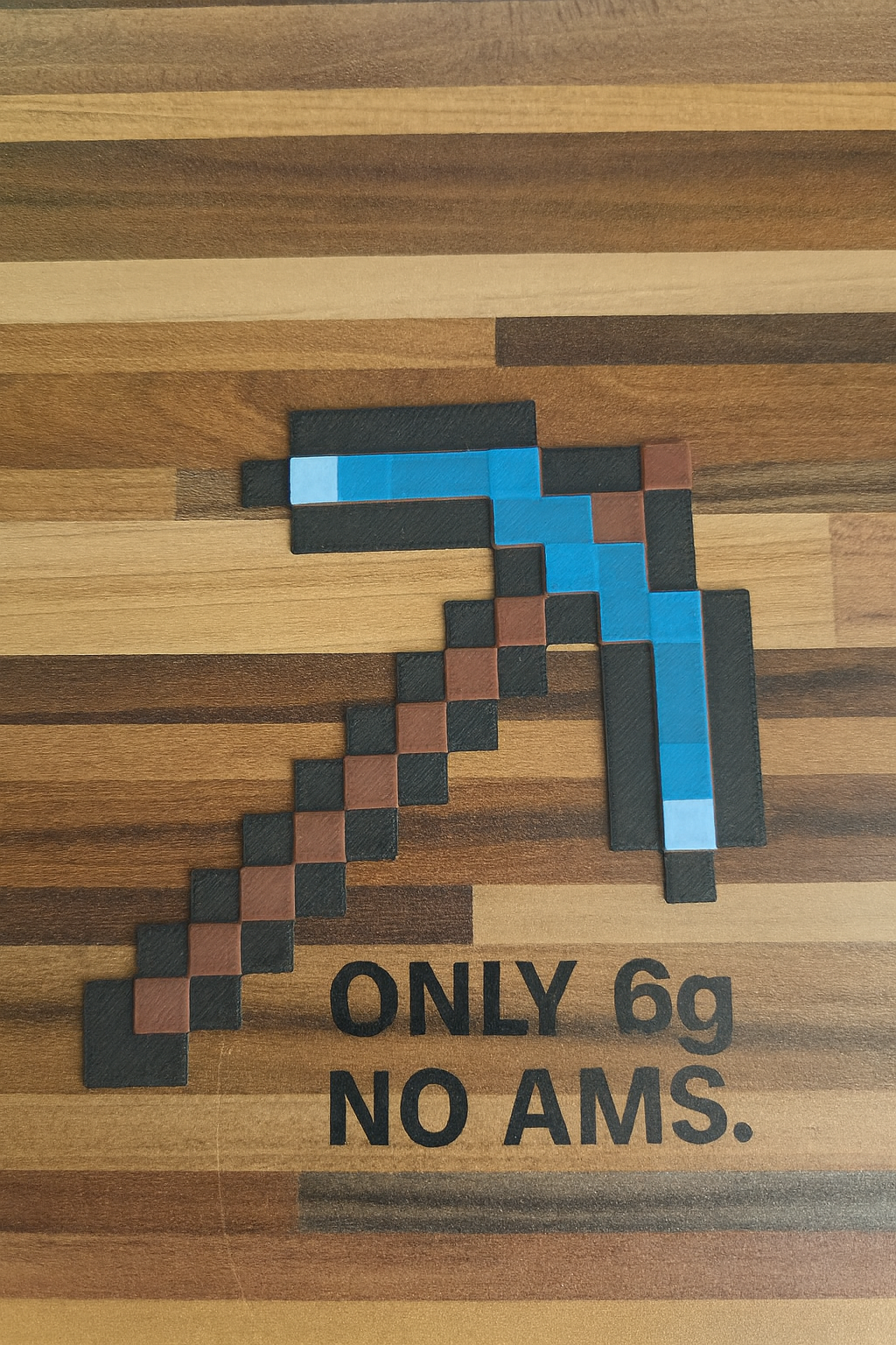 Minecraft pickaxe, 6 g