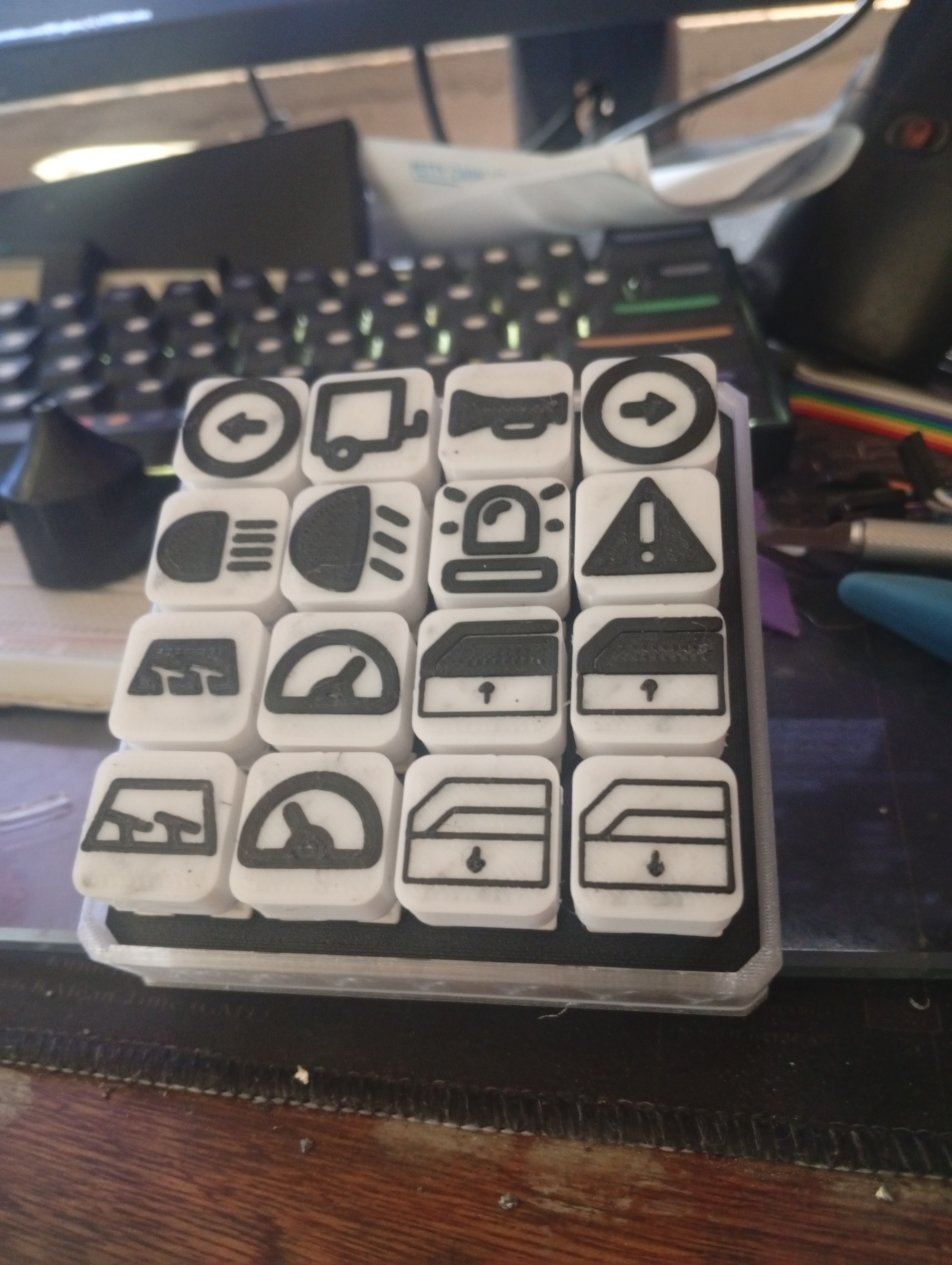 g27 adaptor and 4x4 button box