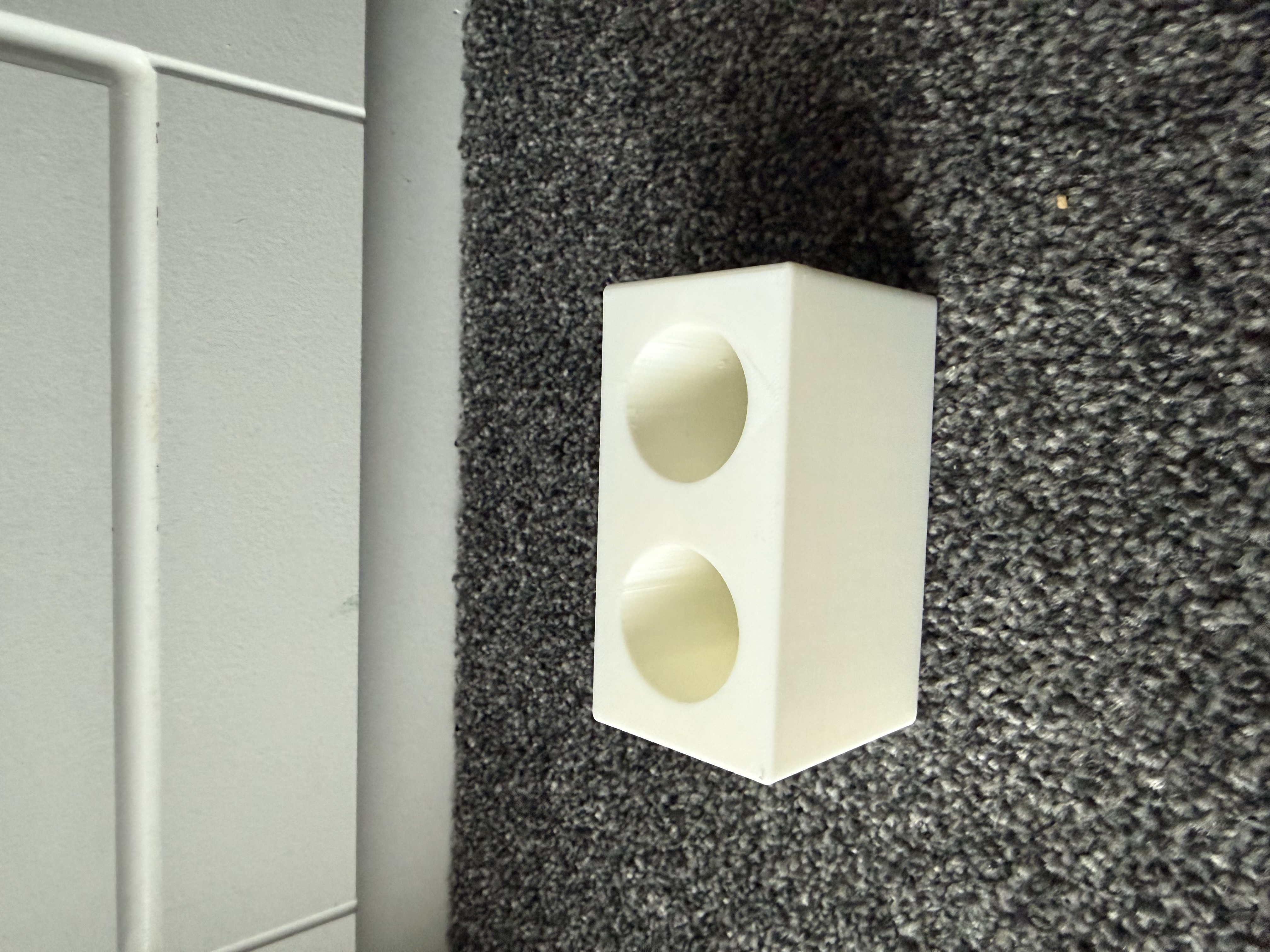 toothbrush holder — thumbnail 2