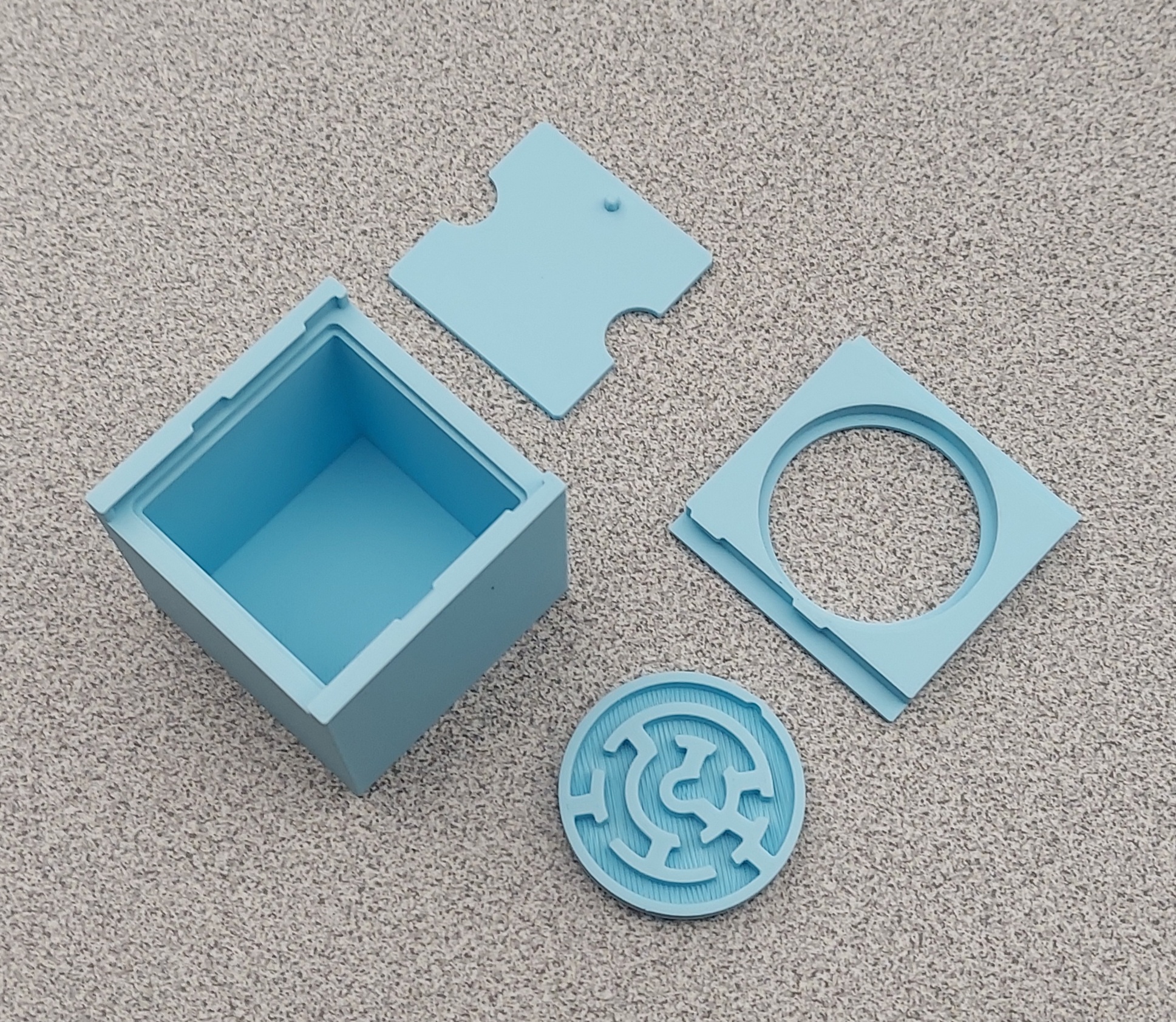 Miniatura 2 do modelo 3D Circle Maze Puzzle Box