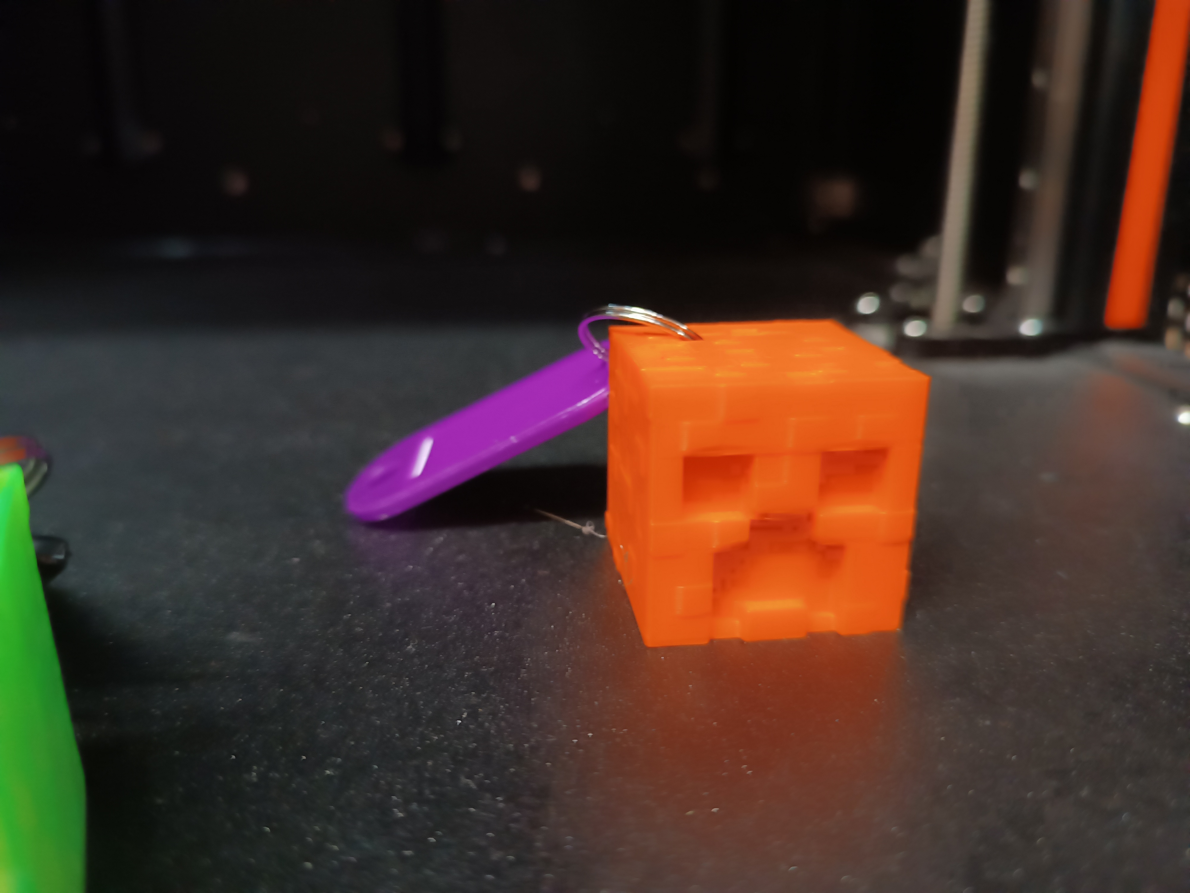 Miniatura 4 do modelo 3D Creeper keychain Minecraft