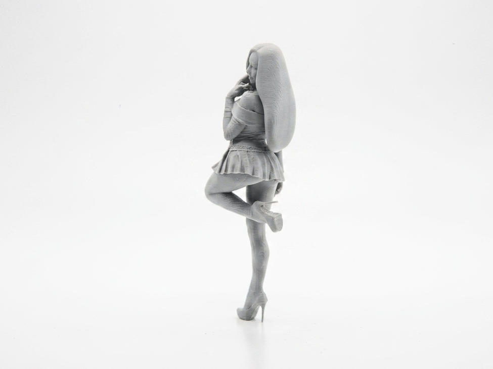 Elegant Figure Female Statue 3D Printable