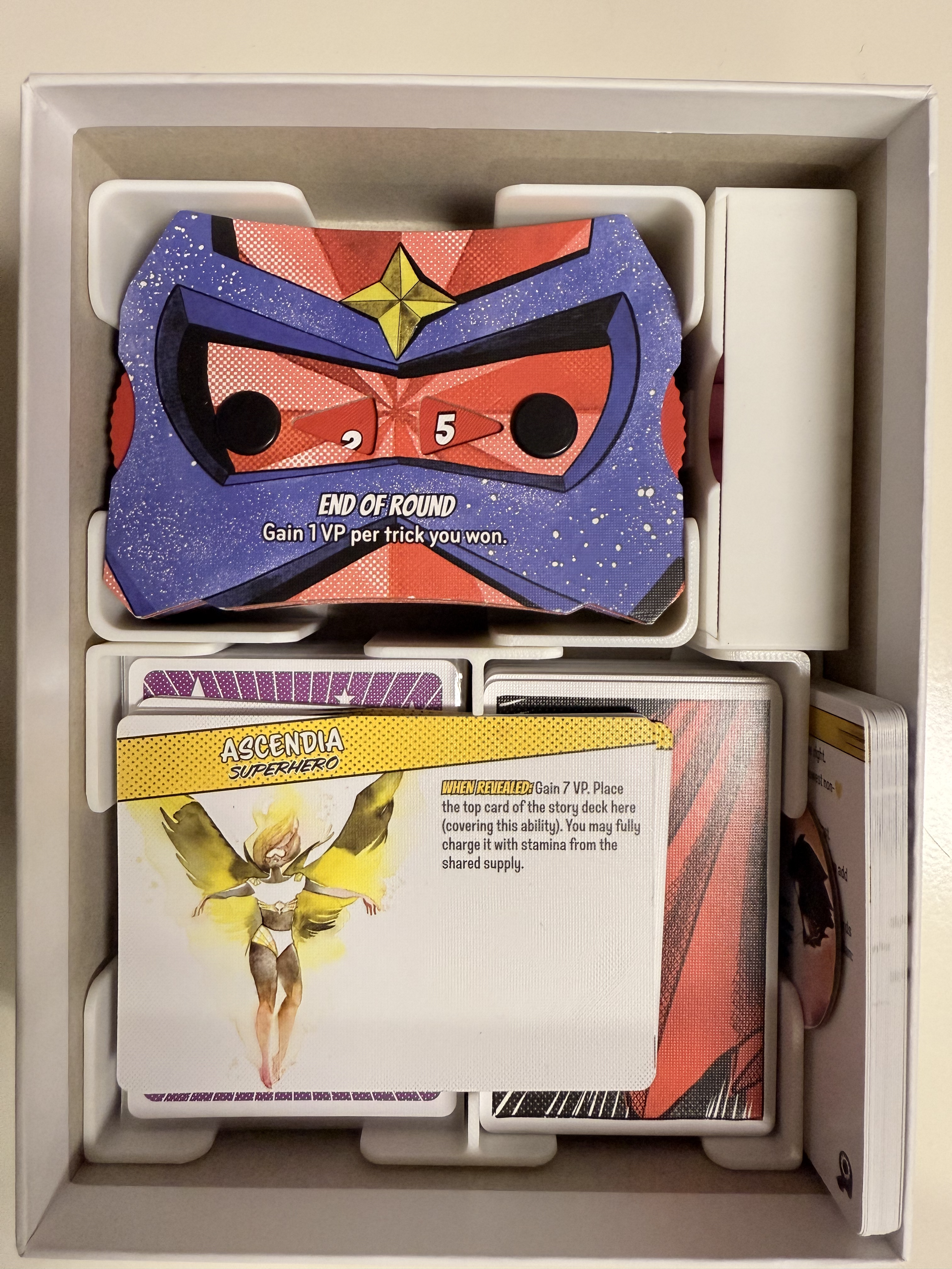 Origin Story organizer w/sleeved deck, no lid lift