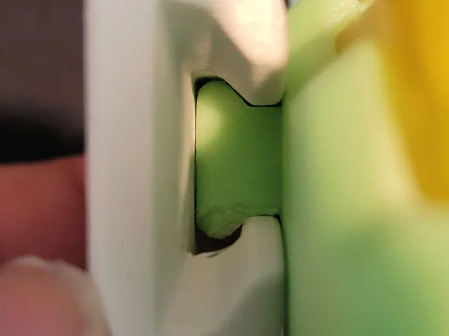 Slightly looser Mantis Holster