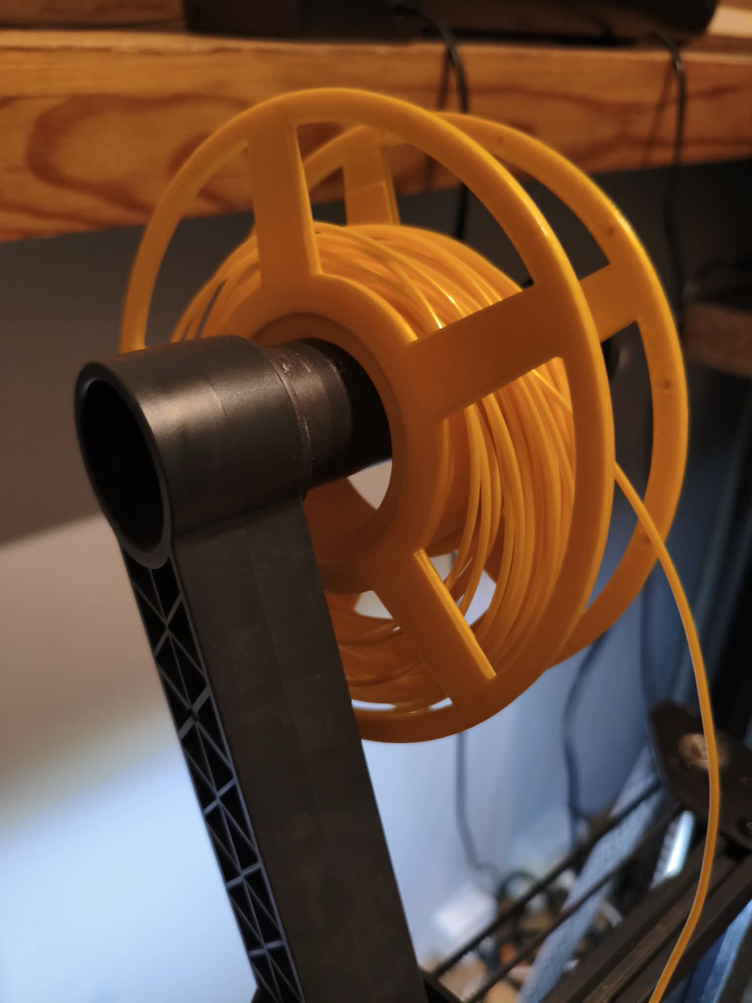 Spool for samples
