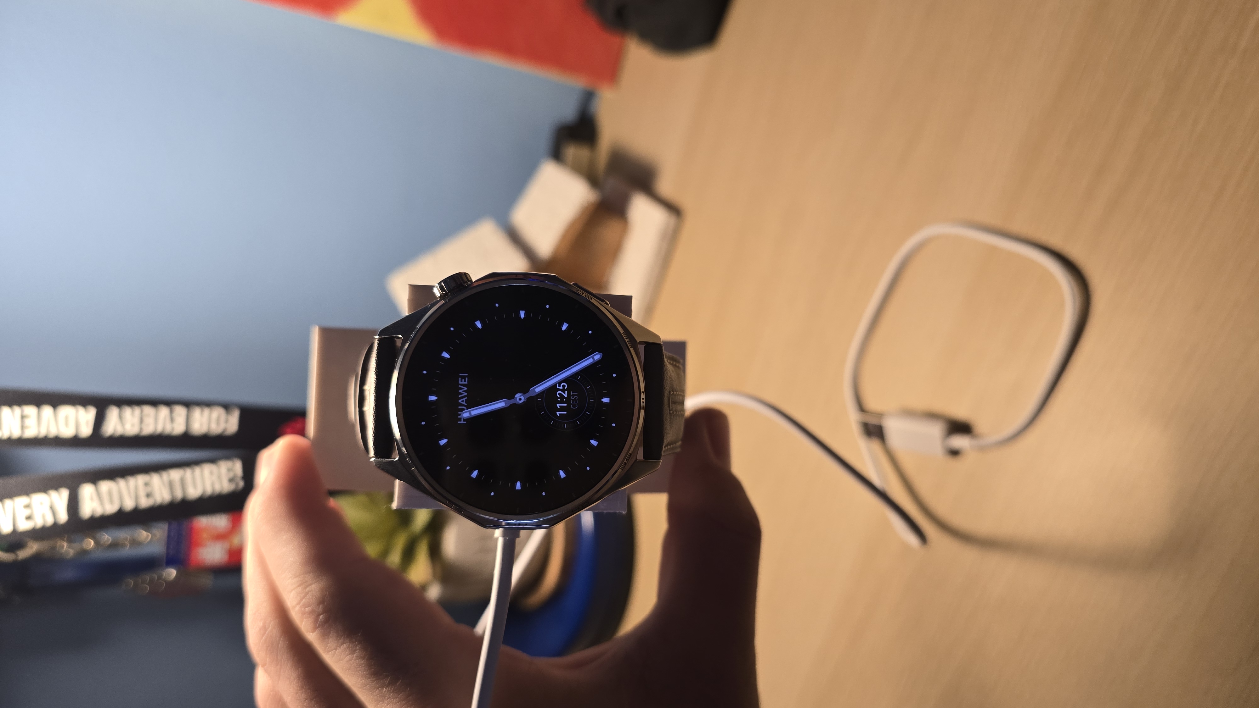 Huawei Watch GT6 stand