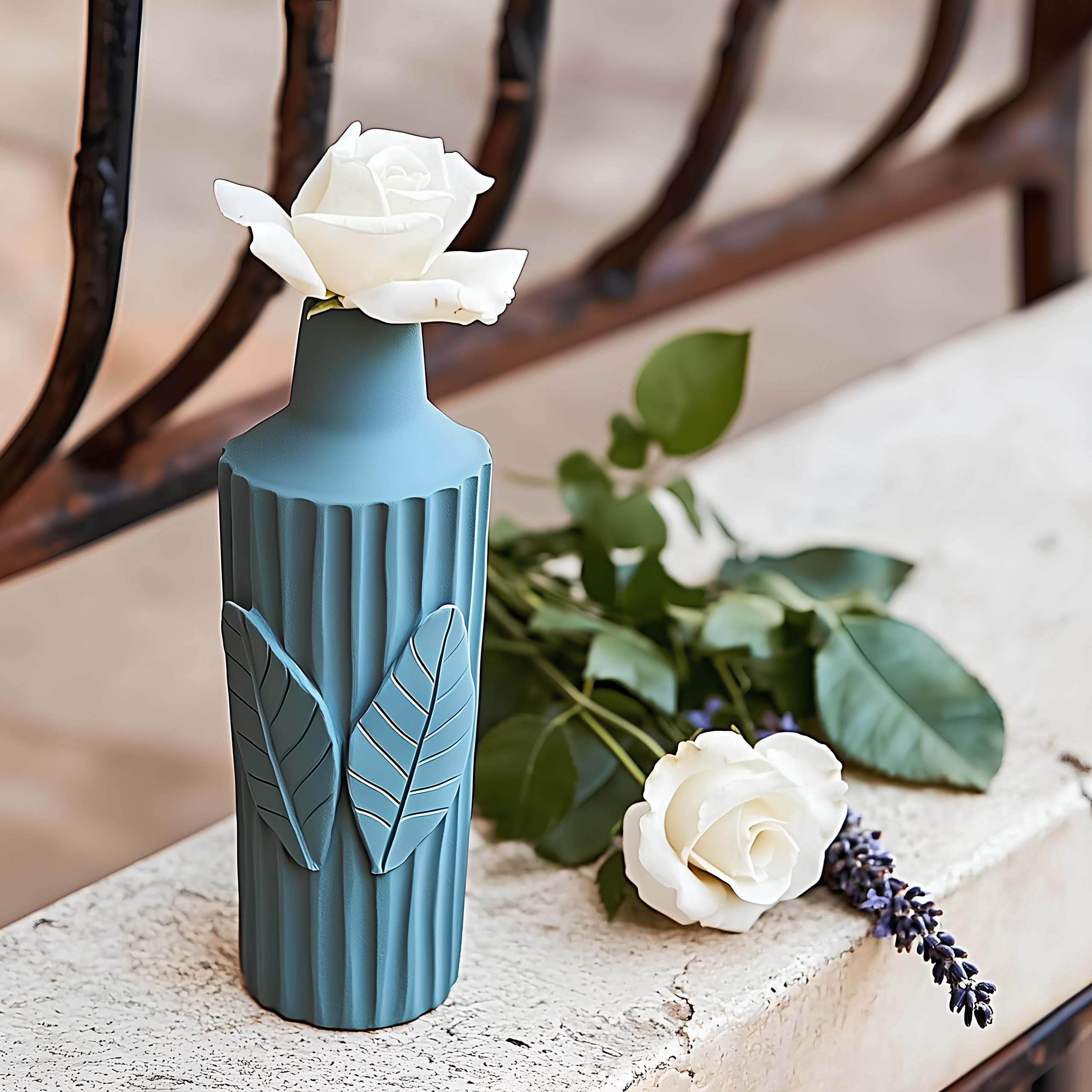 Leafline Vase