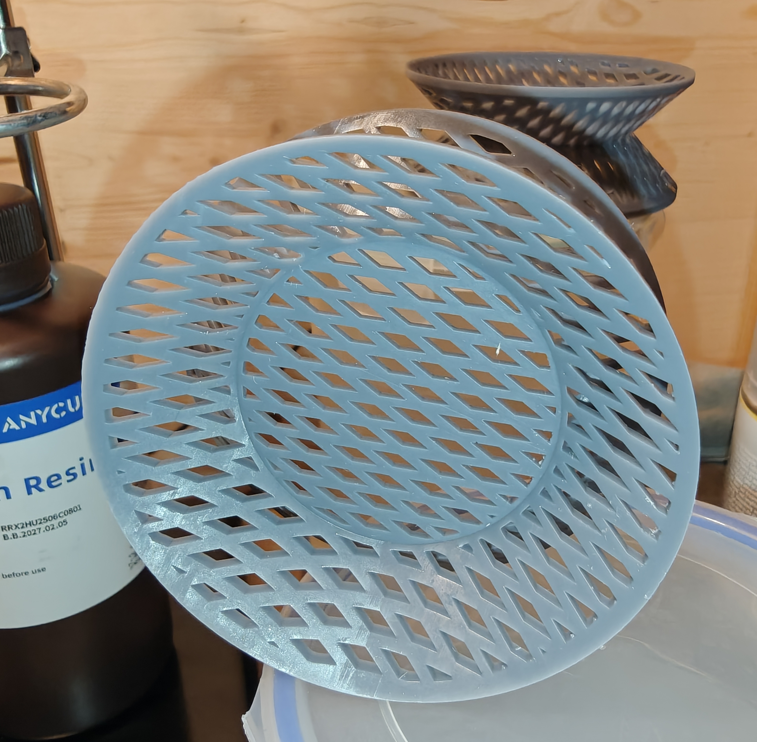 Resin print washing trays 100mm w. minimum support waste