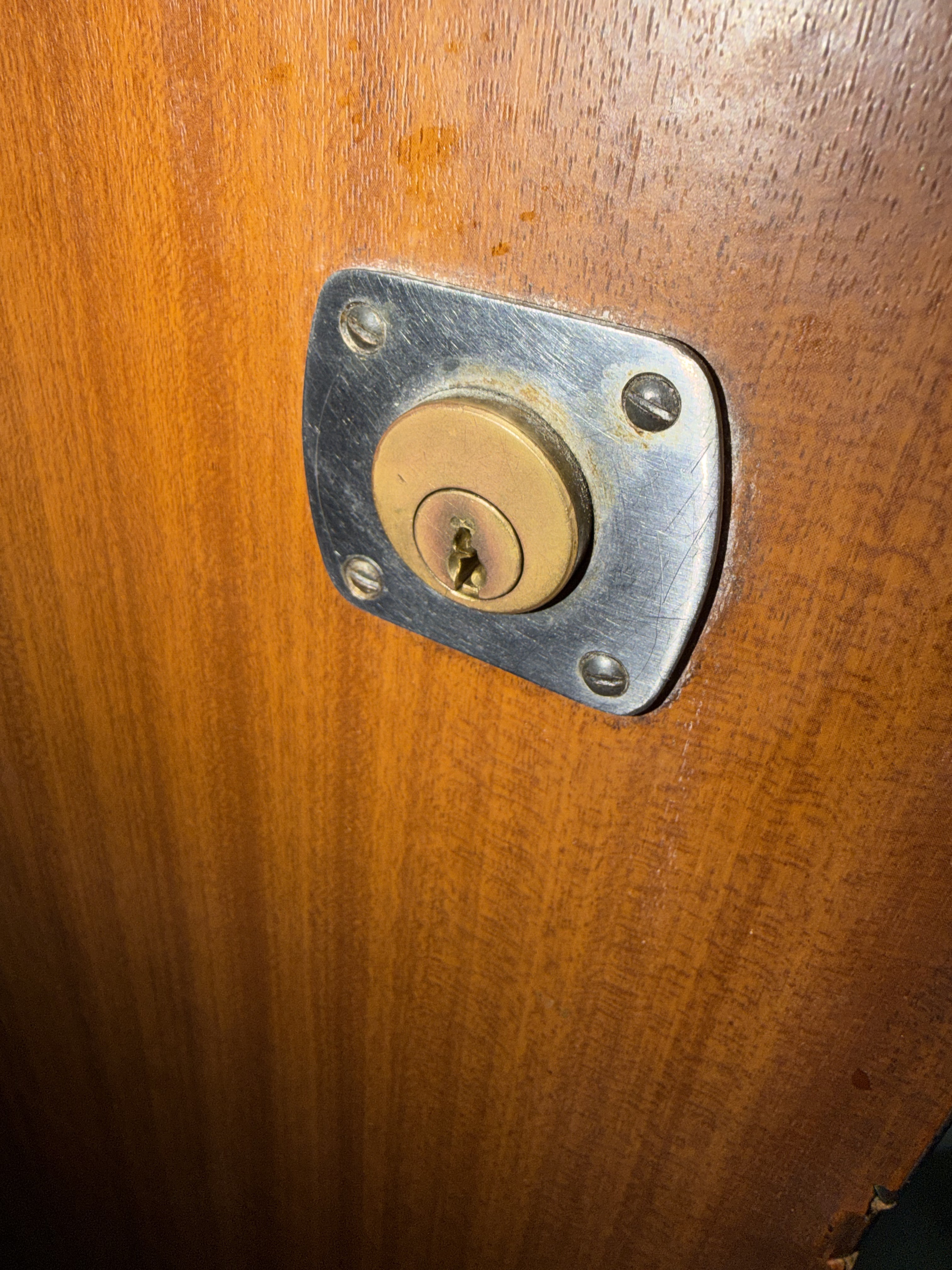 SwitchBot Lock Ultra faceplate