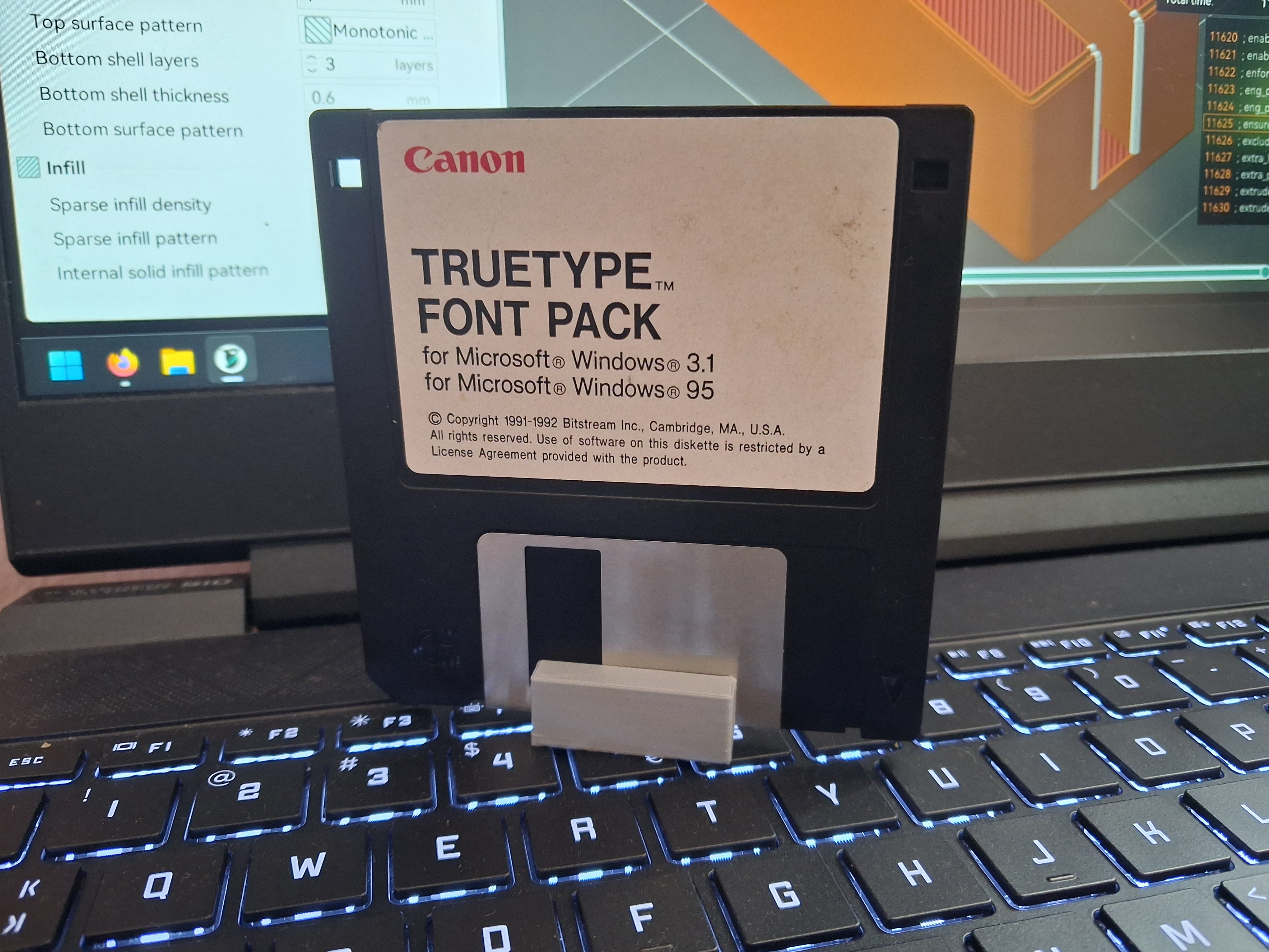 Diskette Holder