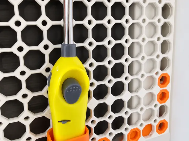 Rounded Long Lighter Holder for Multiboard (37×24 mm)