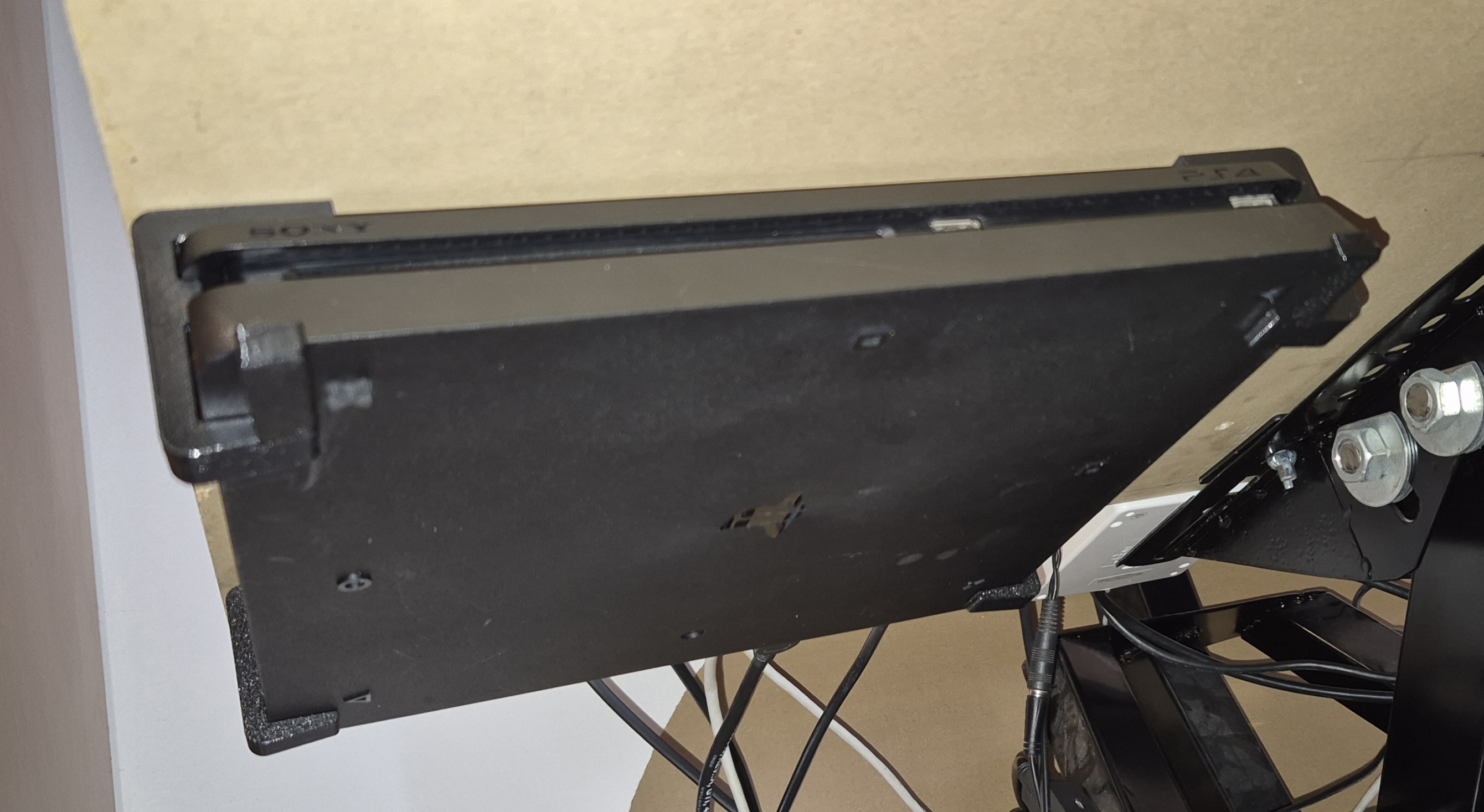 PS4 Playstation 4 Slim under desk mount