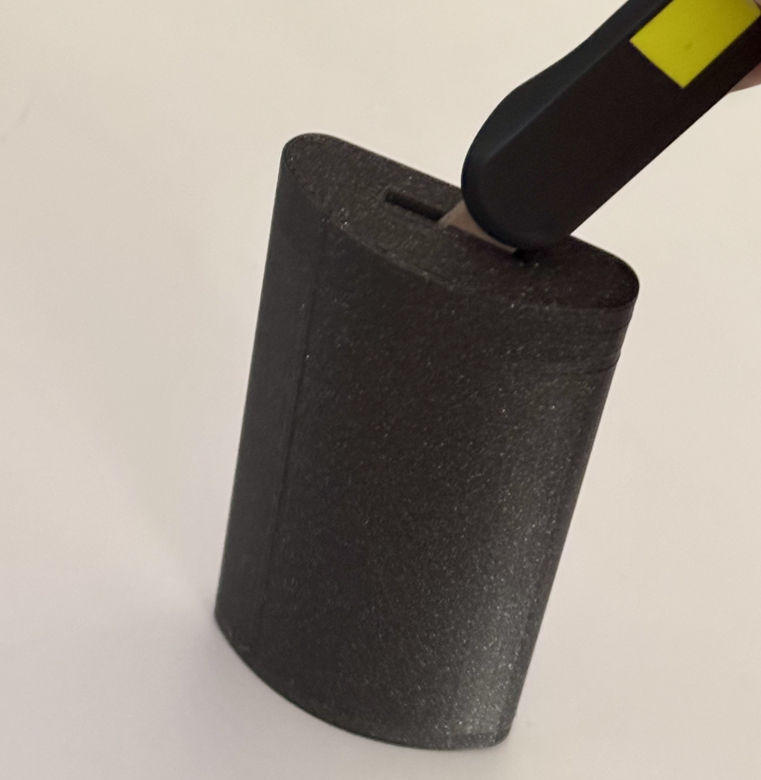 Blade disposal case, blade snap-off cutter box