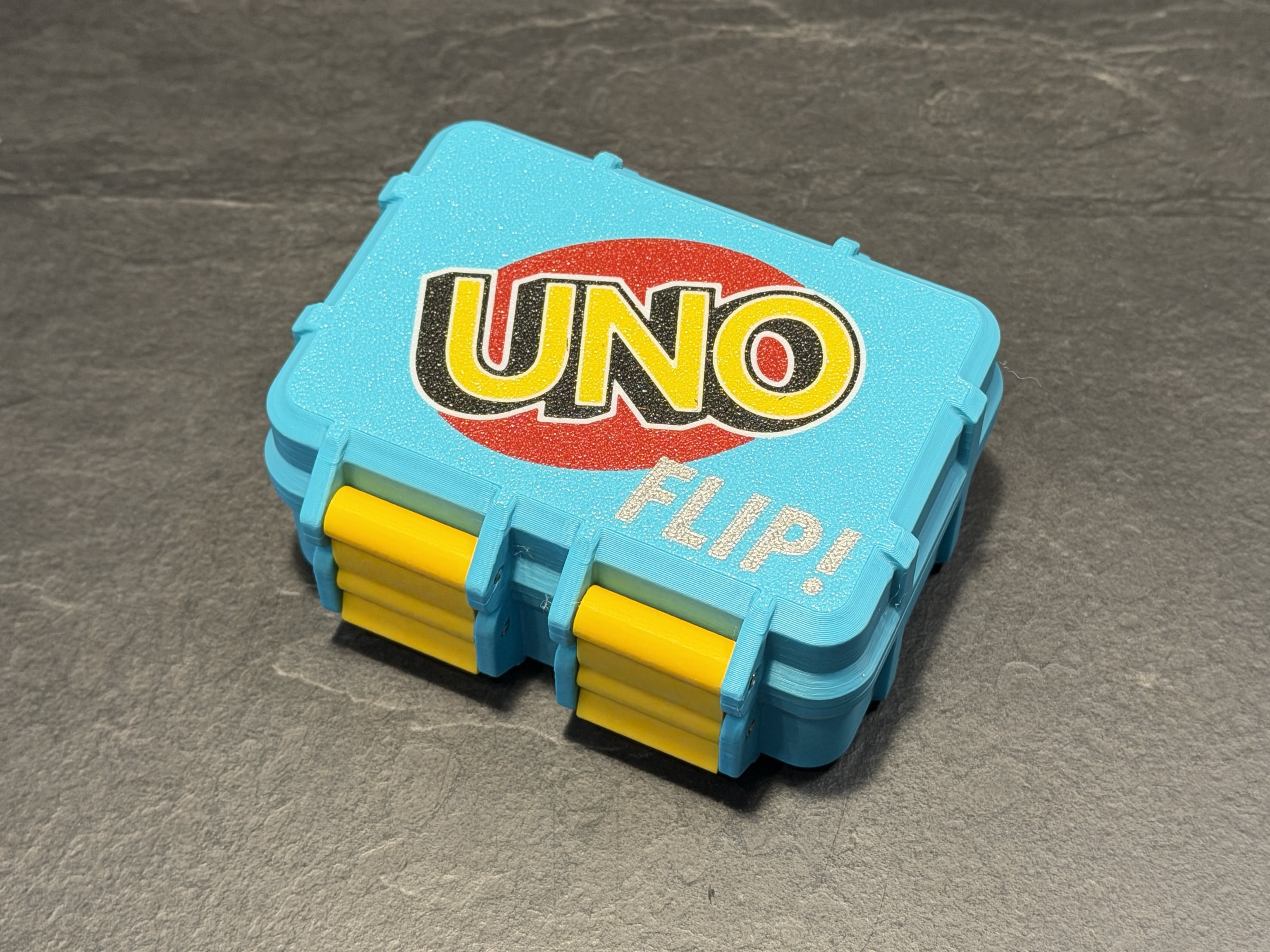 UNO Flip! Box (rugged) – 4/6 colors