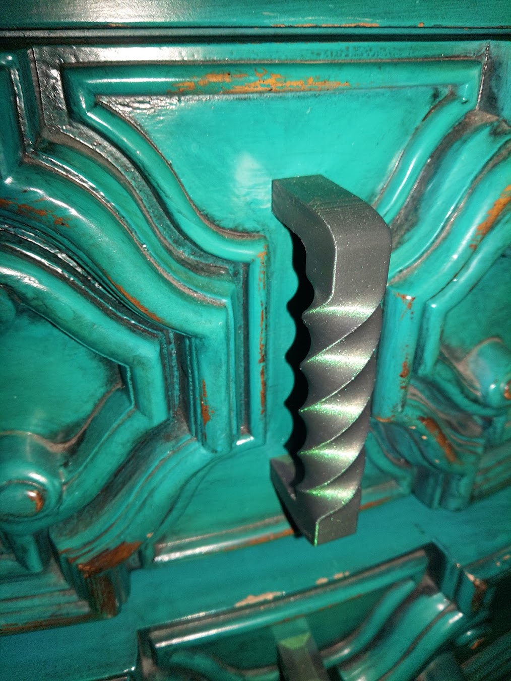 Modern Twist Handles
