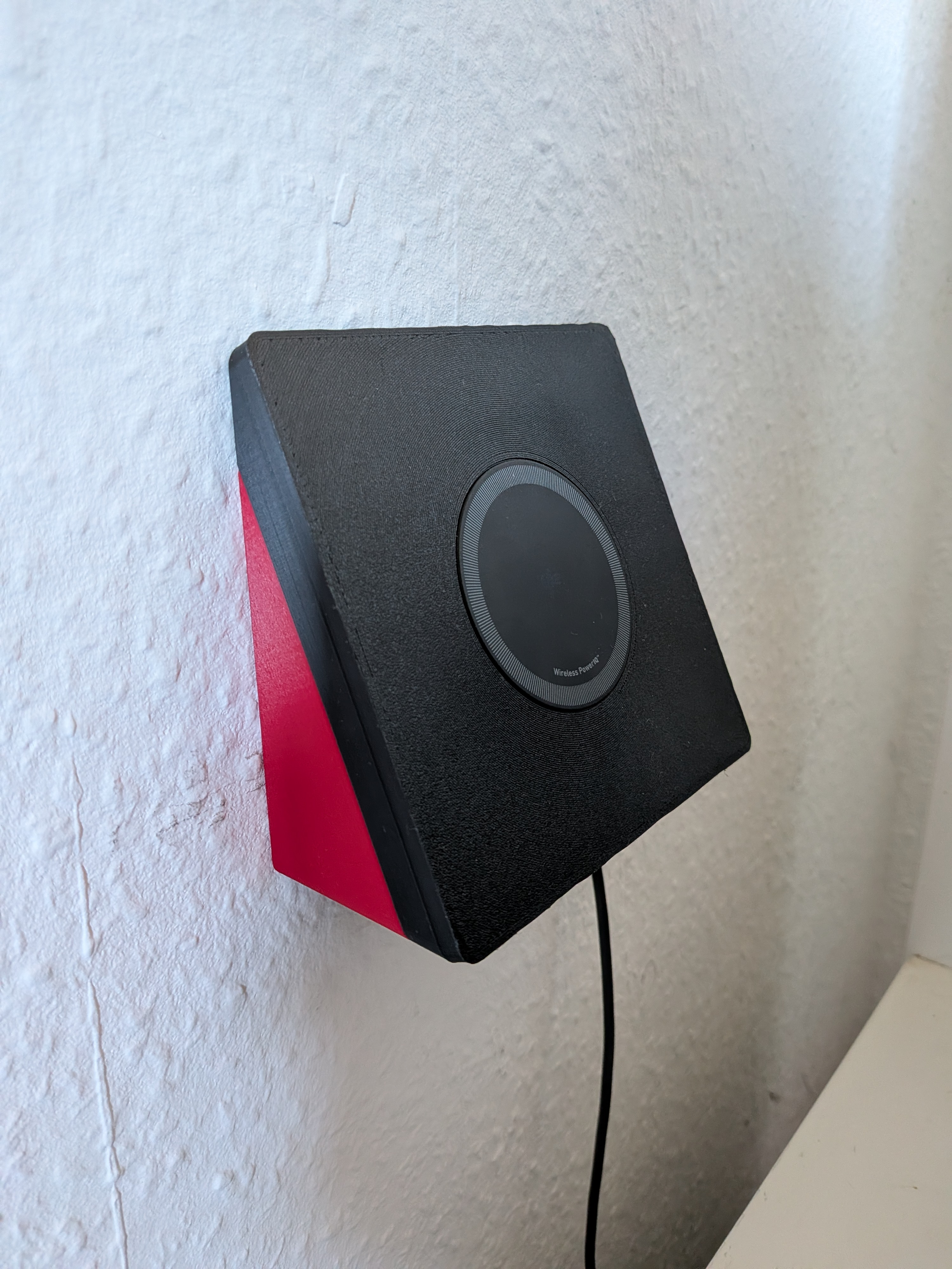 Anker Zolo Qi2 Charger Wall Mount