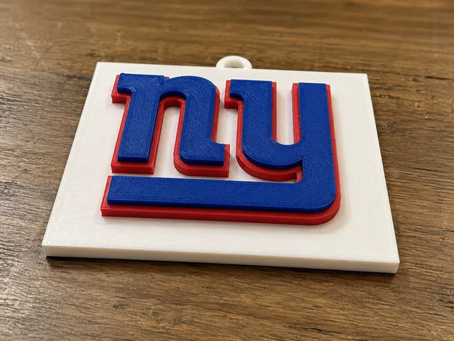 New York Giants Oversized 3D Fan Logo Pendant