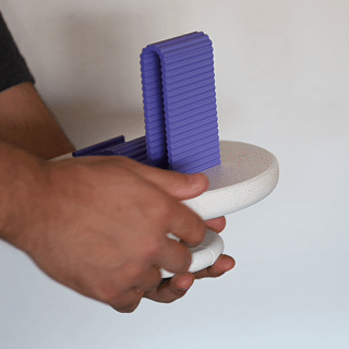 Miniatura 9 do modelo 3D Rotating Table Base