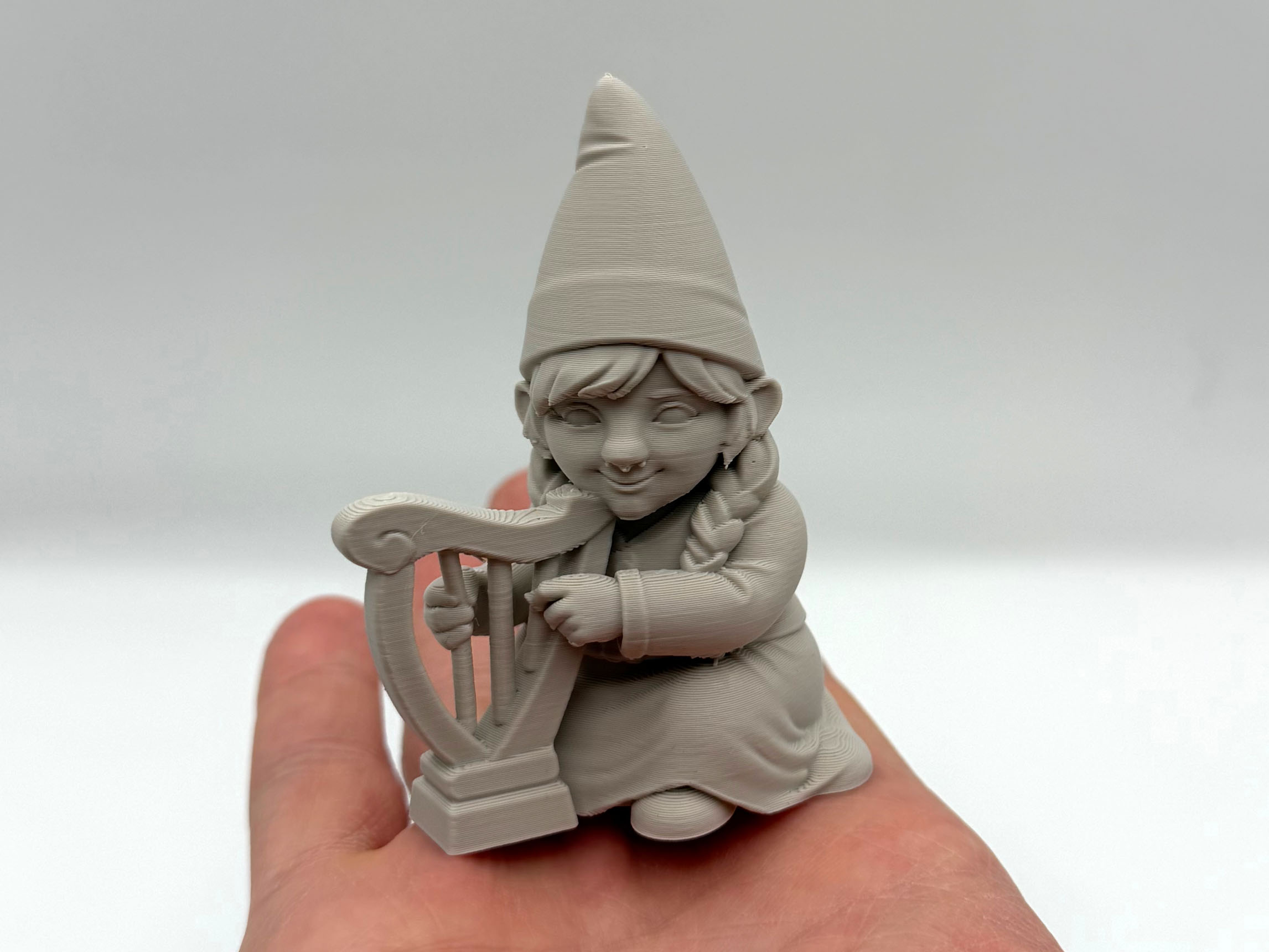Harp Playing Gnome