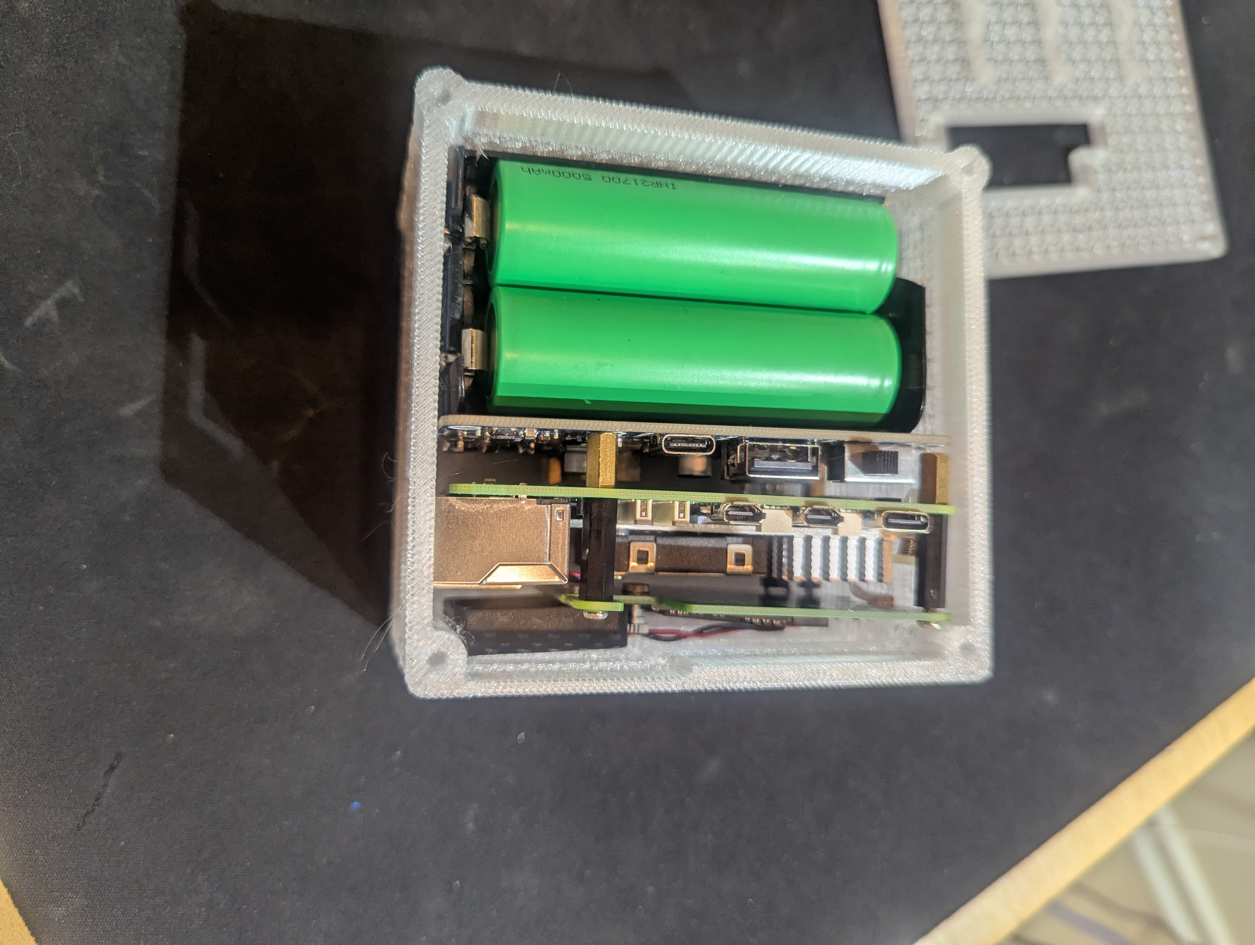 RPI 5 w/Waveshare UPS Hat E micro-computer case