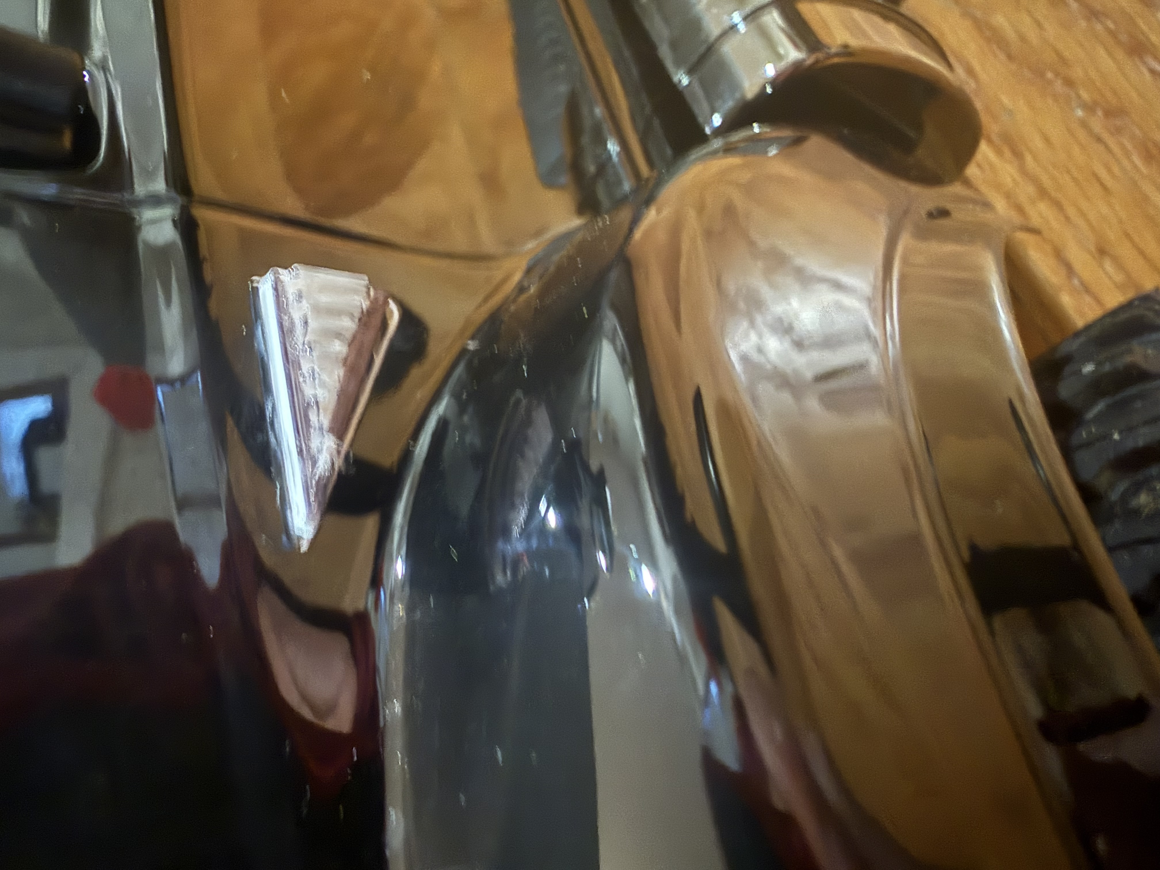 TRX-6 Side vents