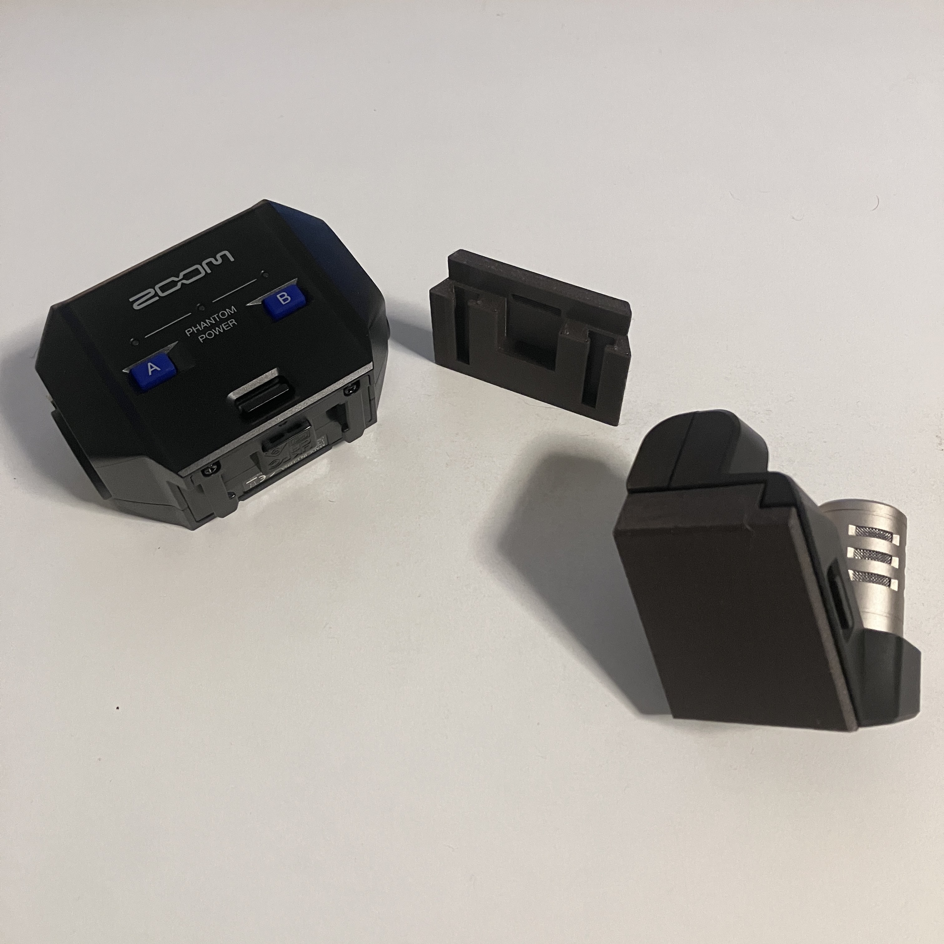 Zoom capsule connector cover