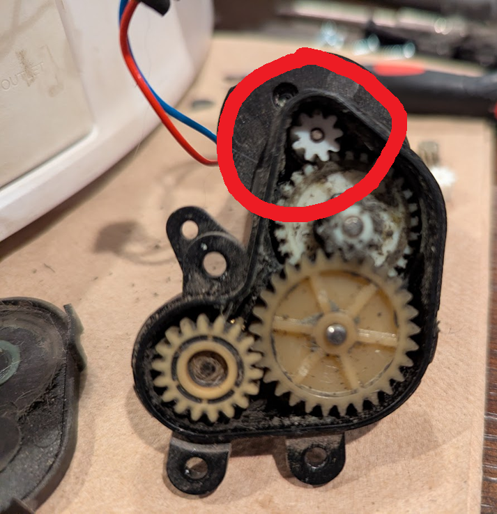 Replacement brush pinion for Ecobot Deebot T20