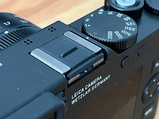 Hot Shoe Cover for Leica D-Lux 8 // Blitzschuh-Abdeckung für Leica D-Lux 8