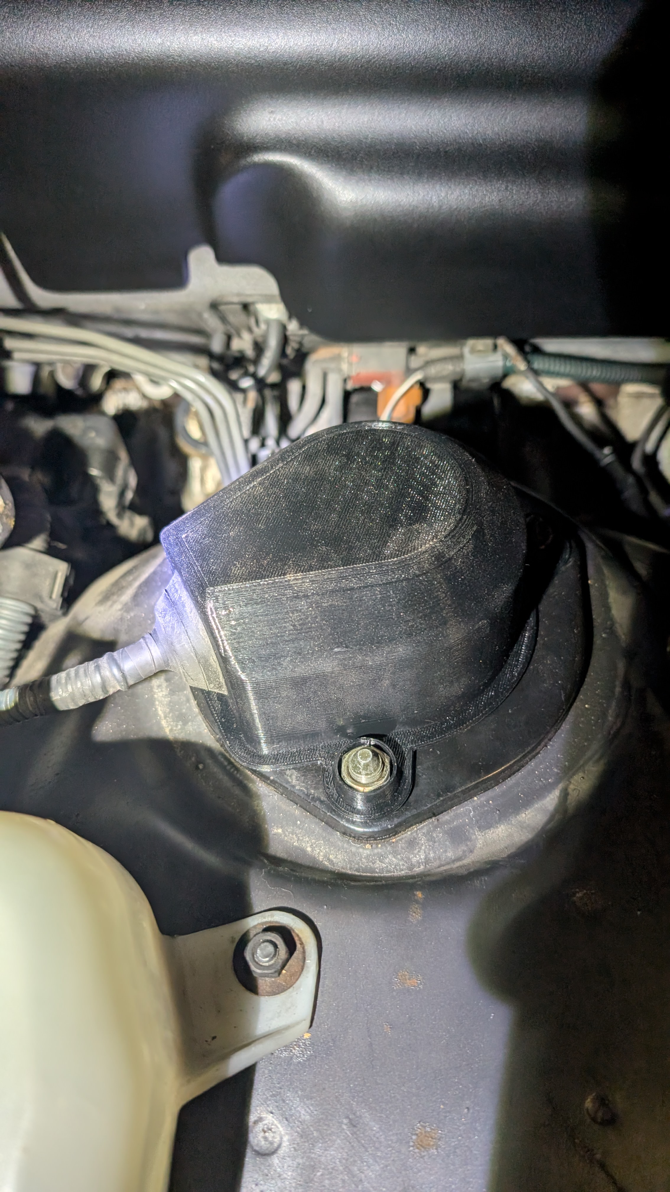 Lexus LS400 - Suspension Actuator Cap