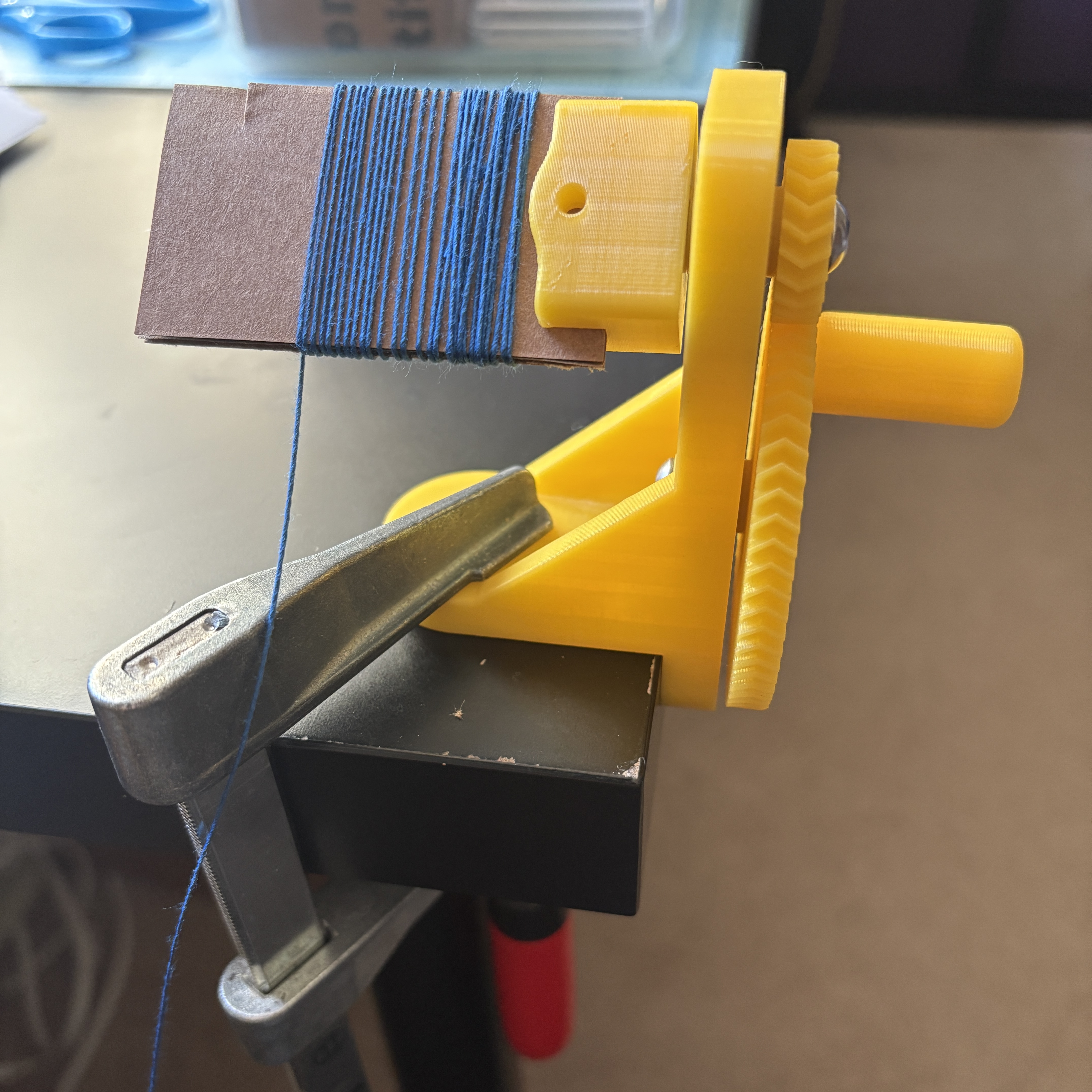 Corrugated Cardboard Thread Holder