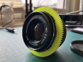 Focus gear adapter for Helios 44M-6