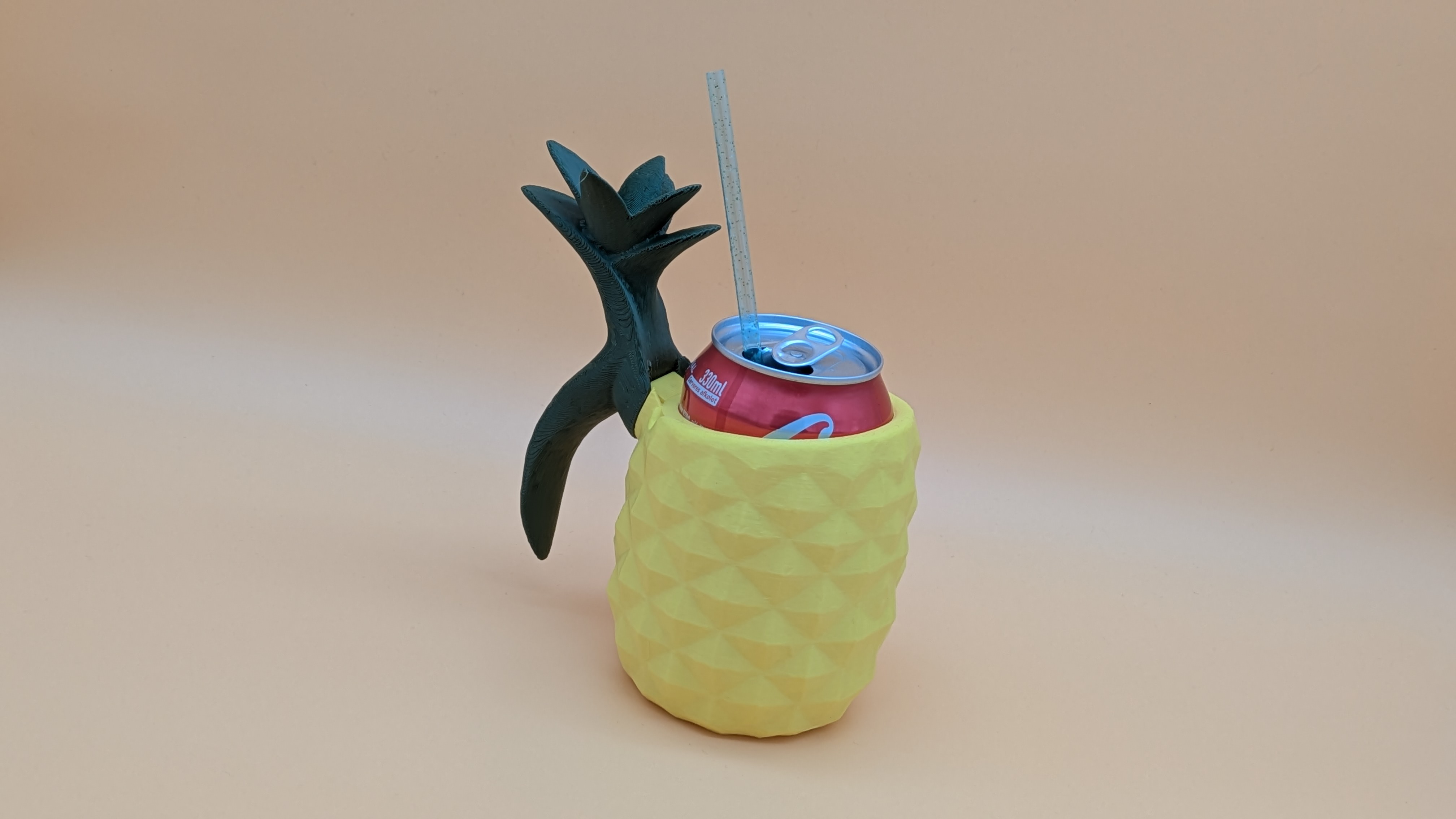 Pineapple canholder / sodacanholder