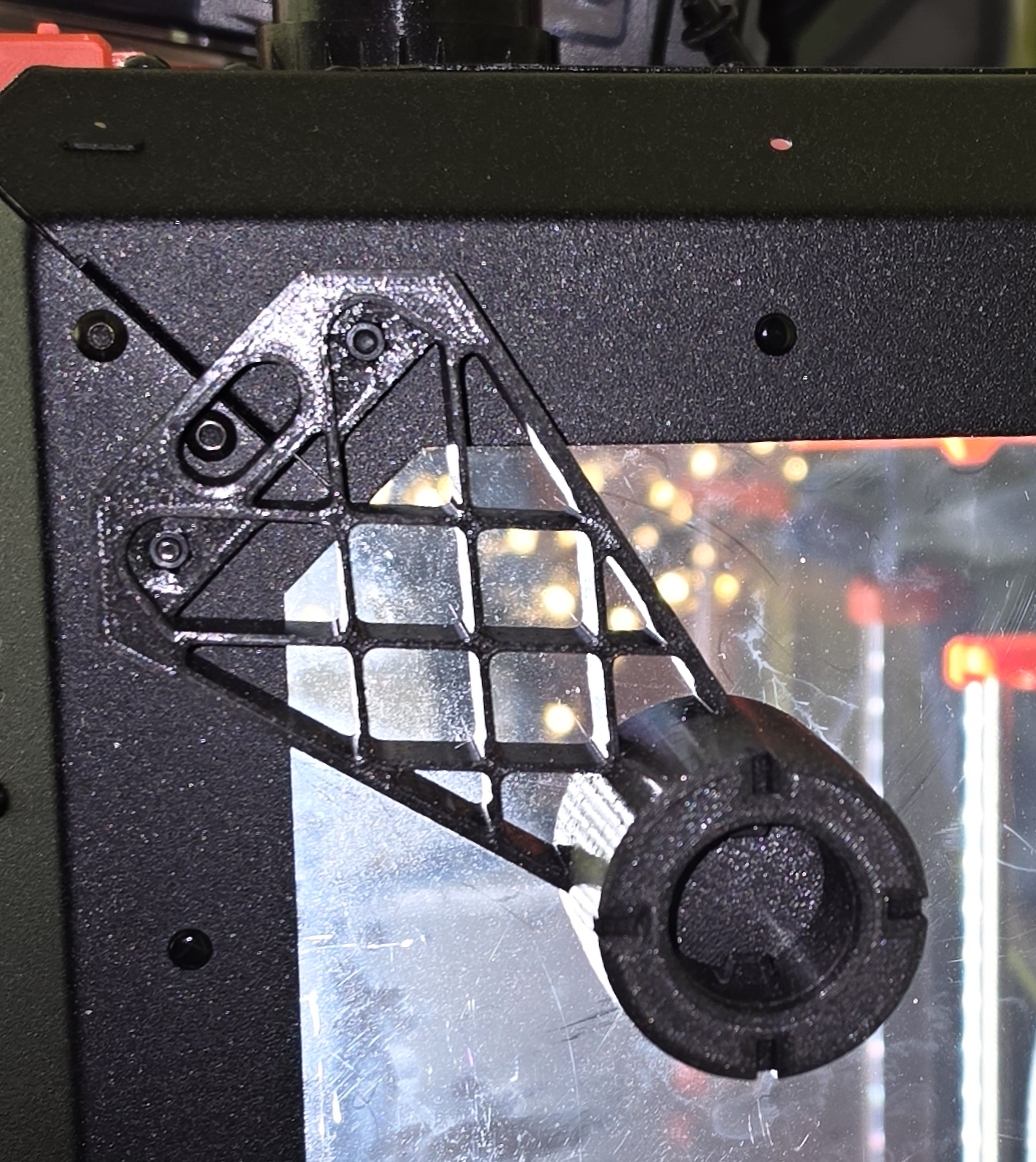Spoolholder for USS Drybox on Enclosure