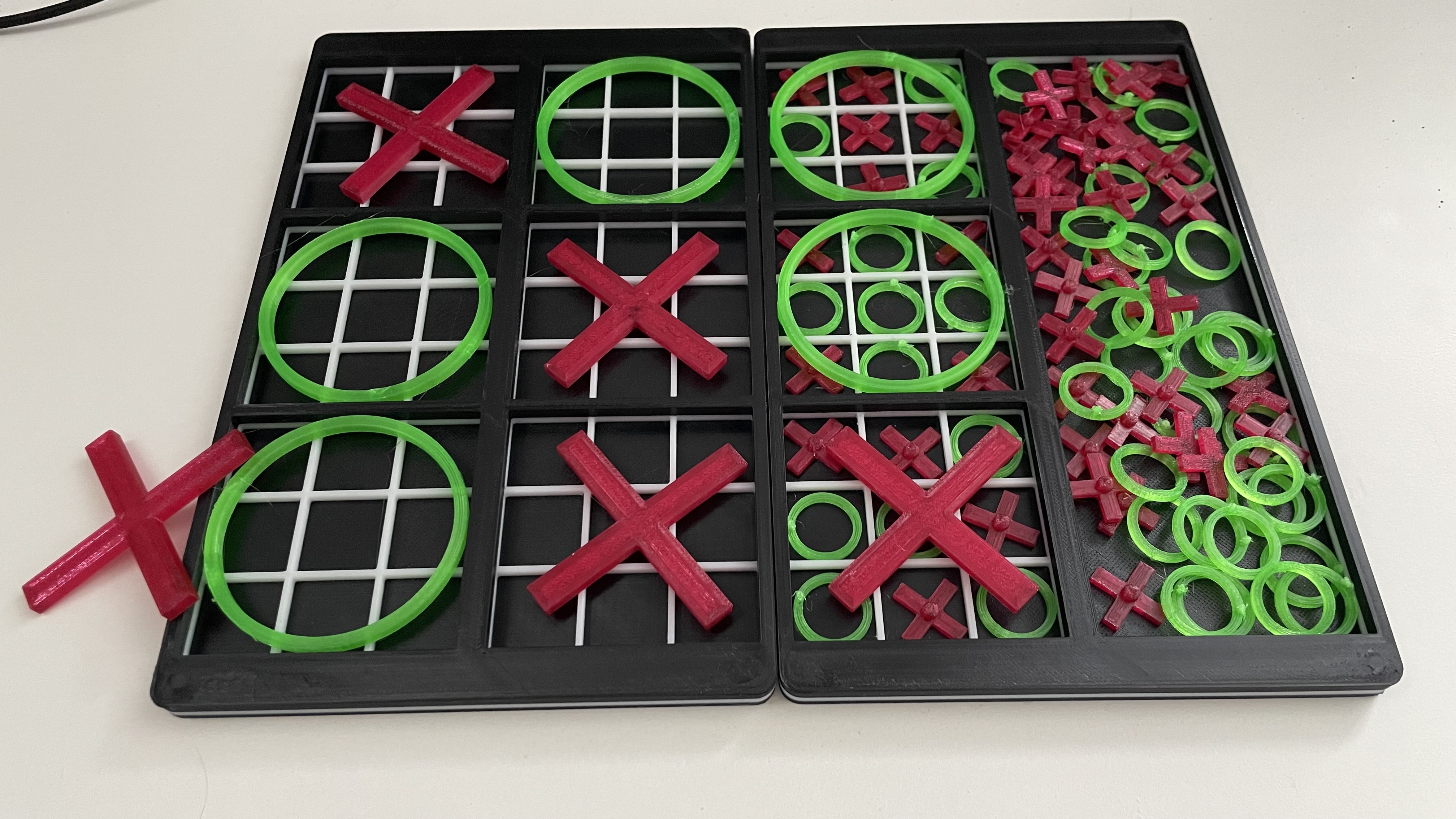 Ultimate Tic-Tac-Toe: Magnetic Travel Board (Embedded Magnets) | Super Kółko i Krzyżyk