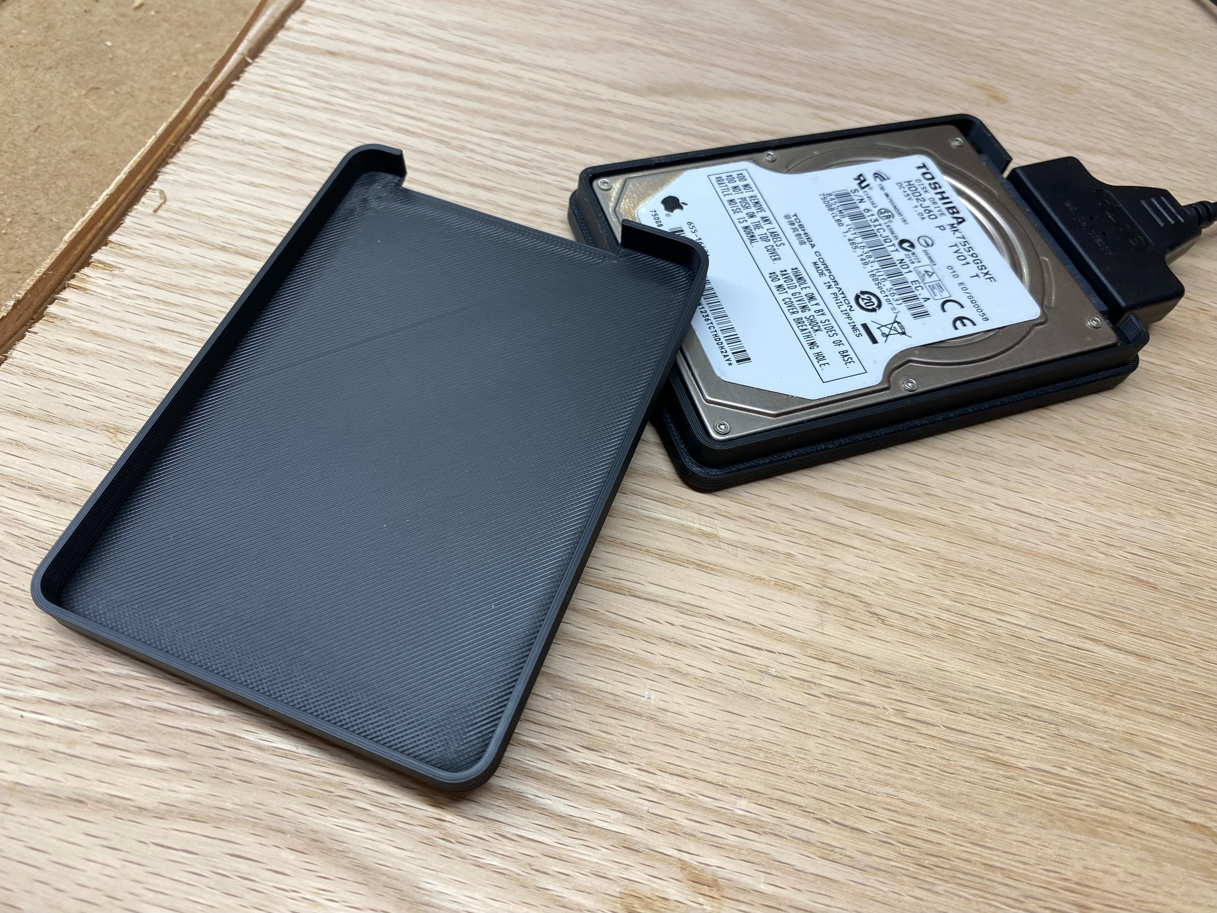 Enclosure for SATA 2.5 inch Hard Drive - for 10mm thick drives