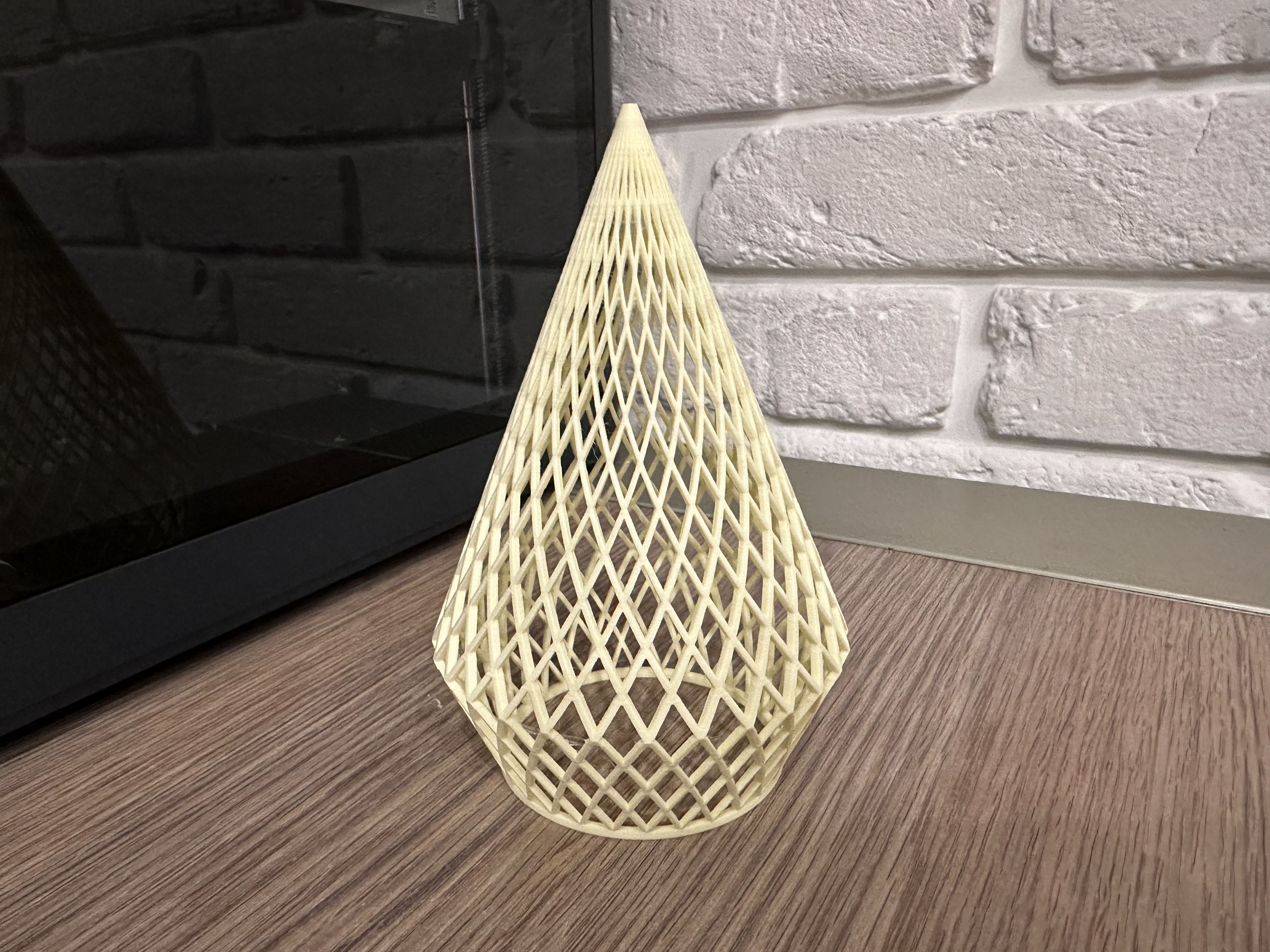 Mesh Christmas Cone – Decorative Tree Lantern (No Supports)