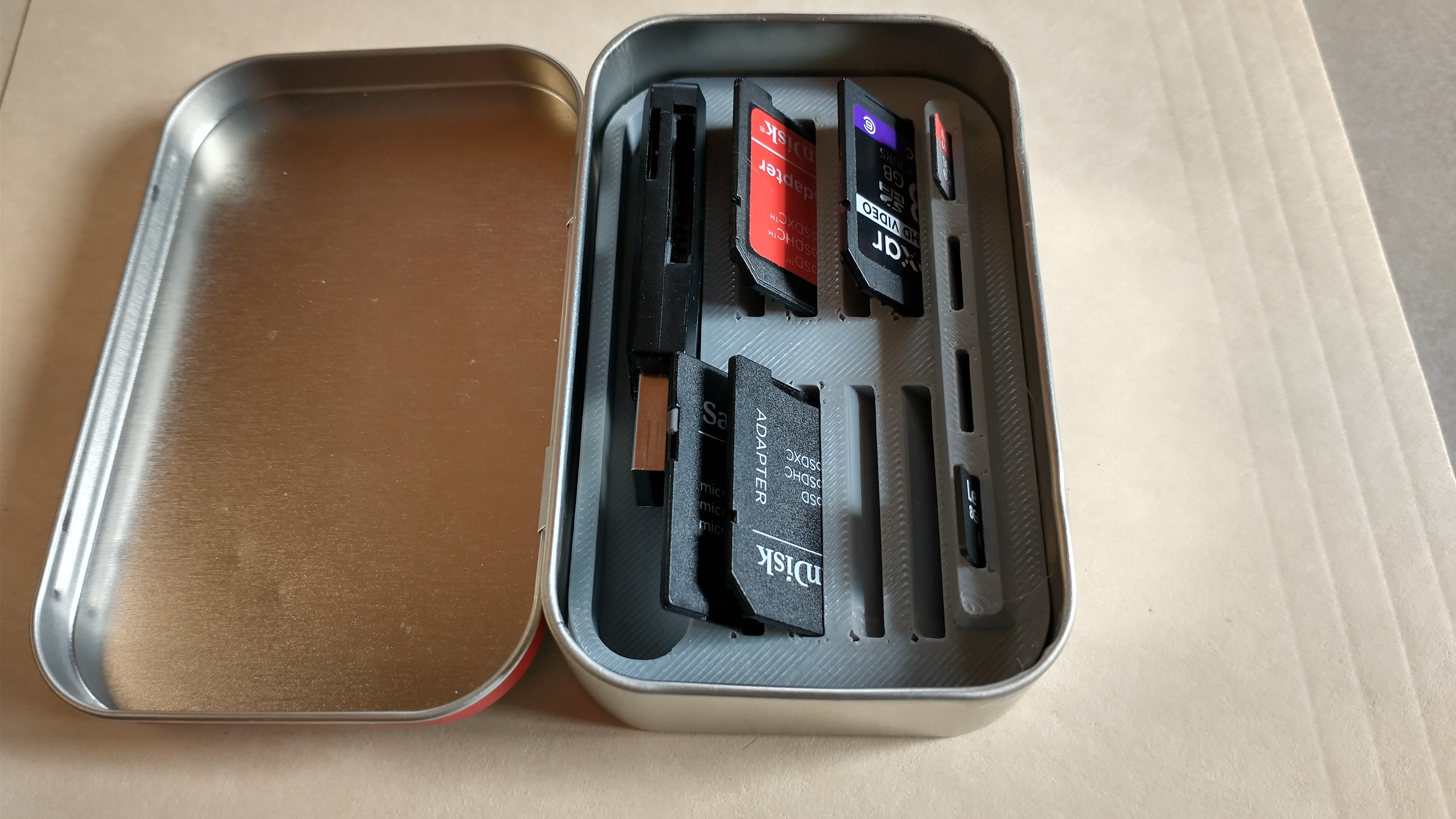 Organizer inserts for Altoid style boxes 3D model
